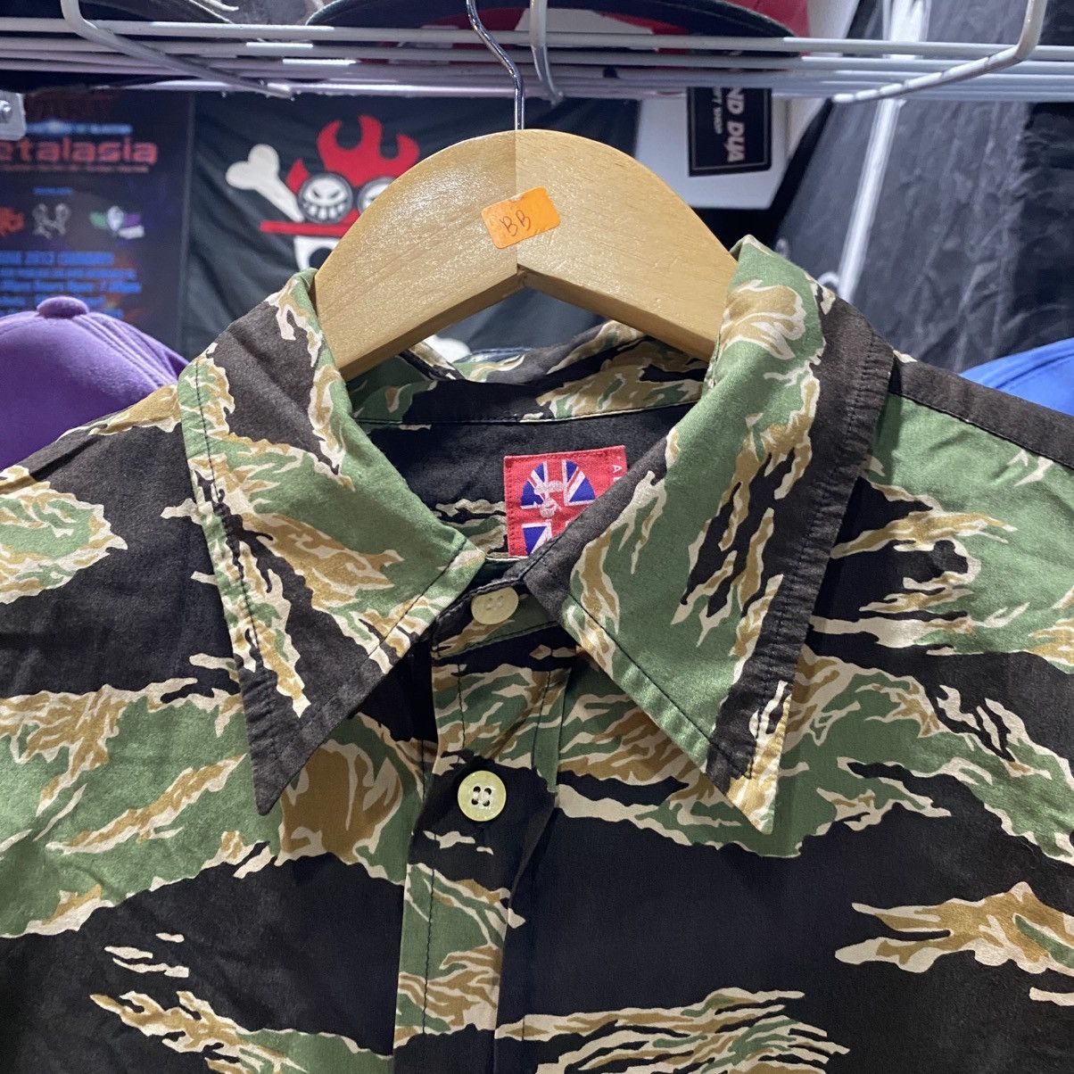 Bape × Vintage Bape Tiger Stripe Button-Up Shirt Size US S / EU 44-46 / 1 - 6 Thumbnail