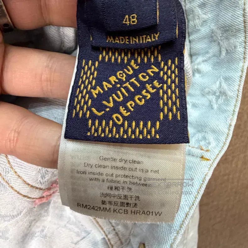 Louis Vuitton Louis Vuitton SS24 Logo monogrammed embroidered lapel sing Size US M / EU 48-50 / 2 - 5 Thumbnail