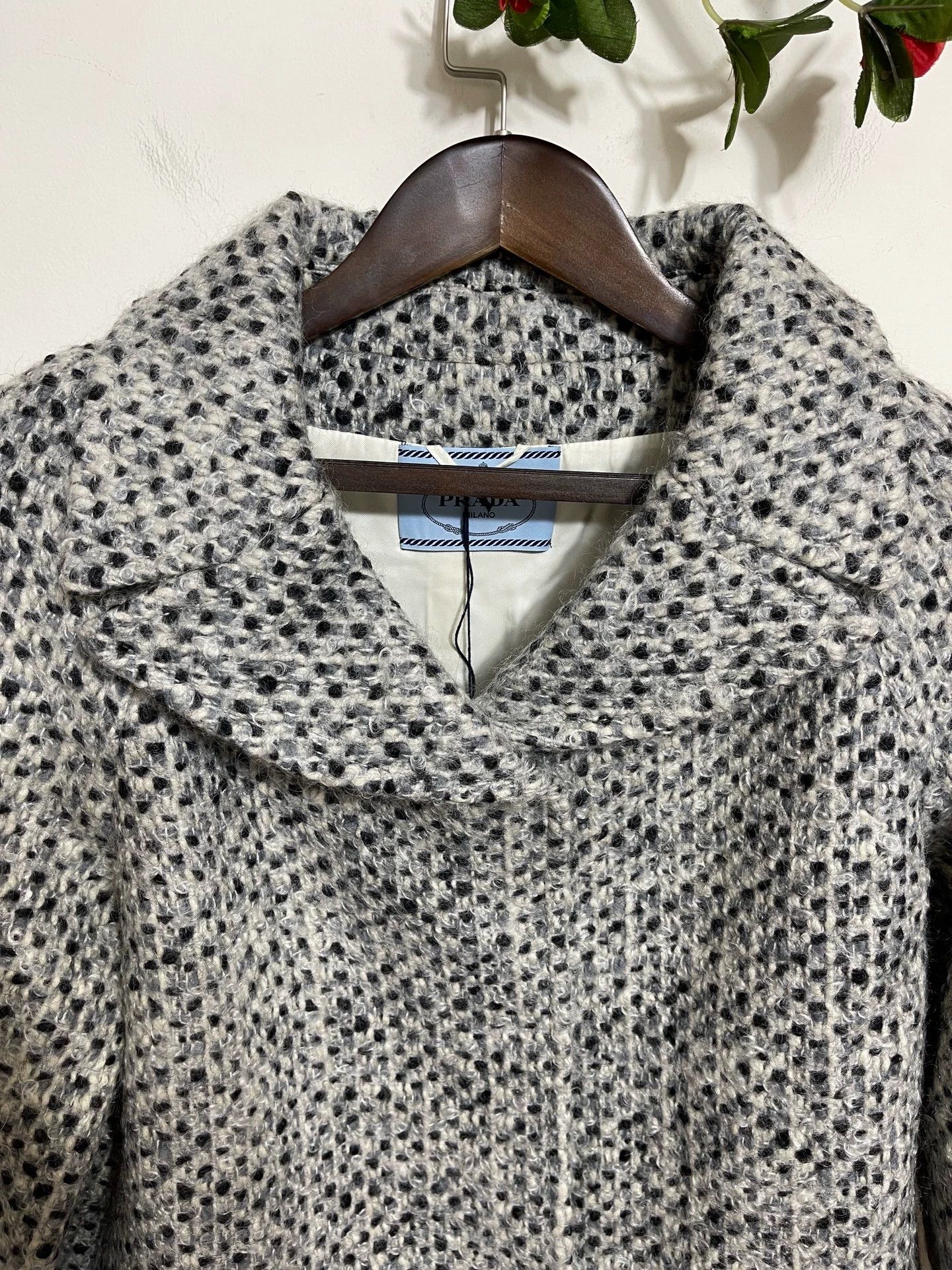 Prada Prada Women's Oversized Thick Wool/Cashmere Blend Coat 38/40 Size S / US 4 / IT 40 - 3 Thumbnail