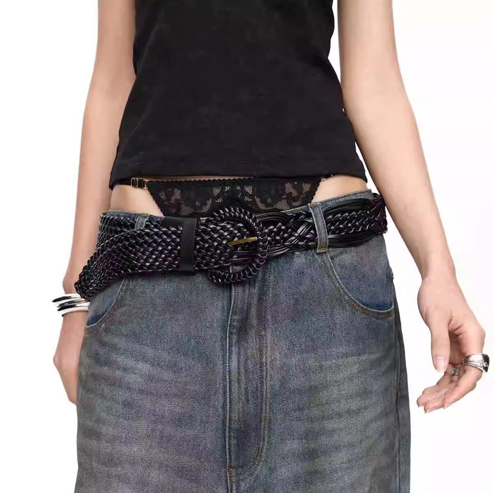 Japanese Brand Y2K Black Buckle Modern Belt OS Size ONE SIZE - 1 Thumbnail