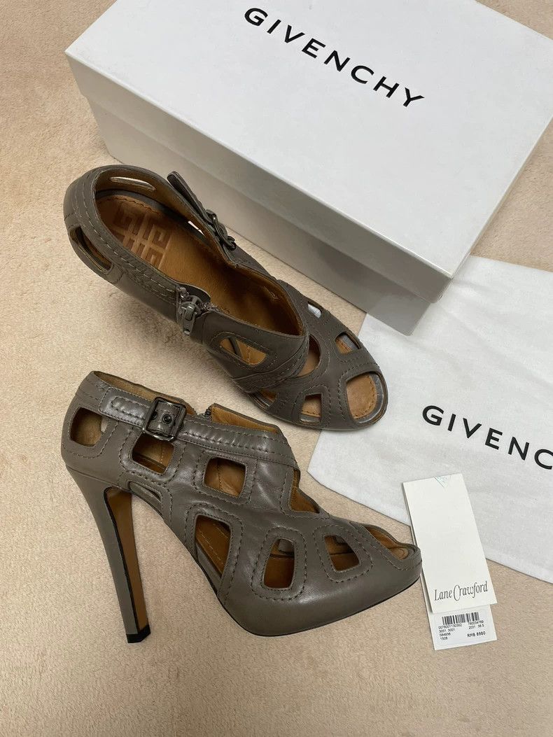 Givenchy Women's high-heeled sandals size 38