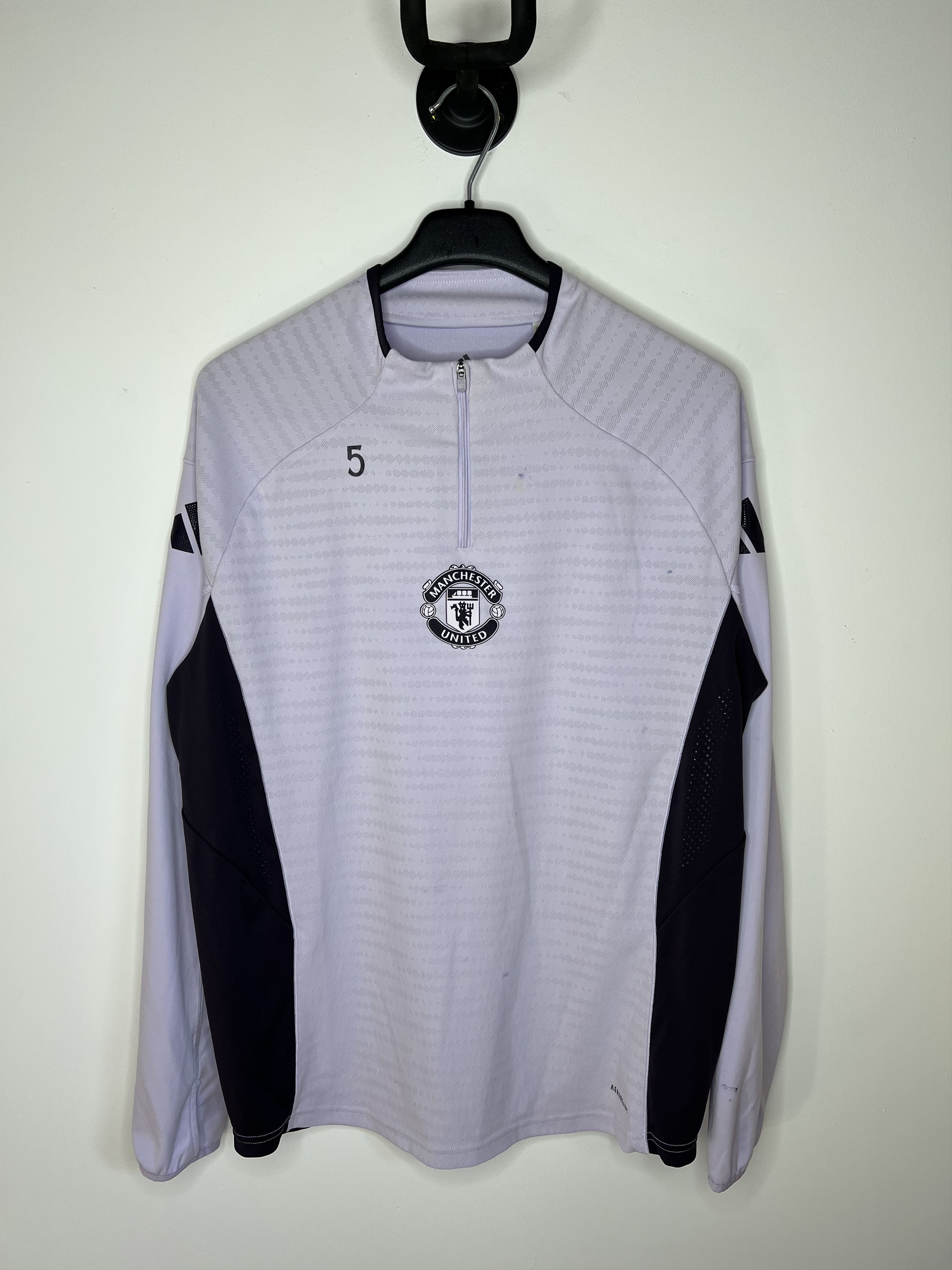 Adidas MANCHESTER UNITED 2025 TRAINING TOP FOOTBALL SHIRT SOCCER Size US L / EU 52-54 / 3 - 1 Thumbnail