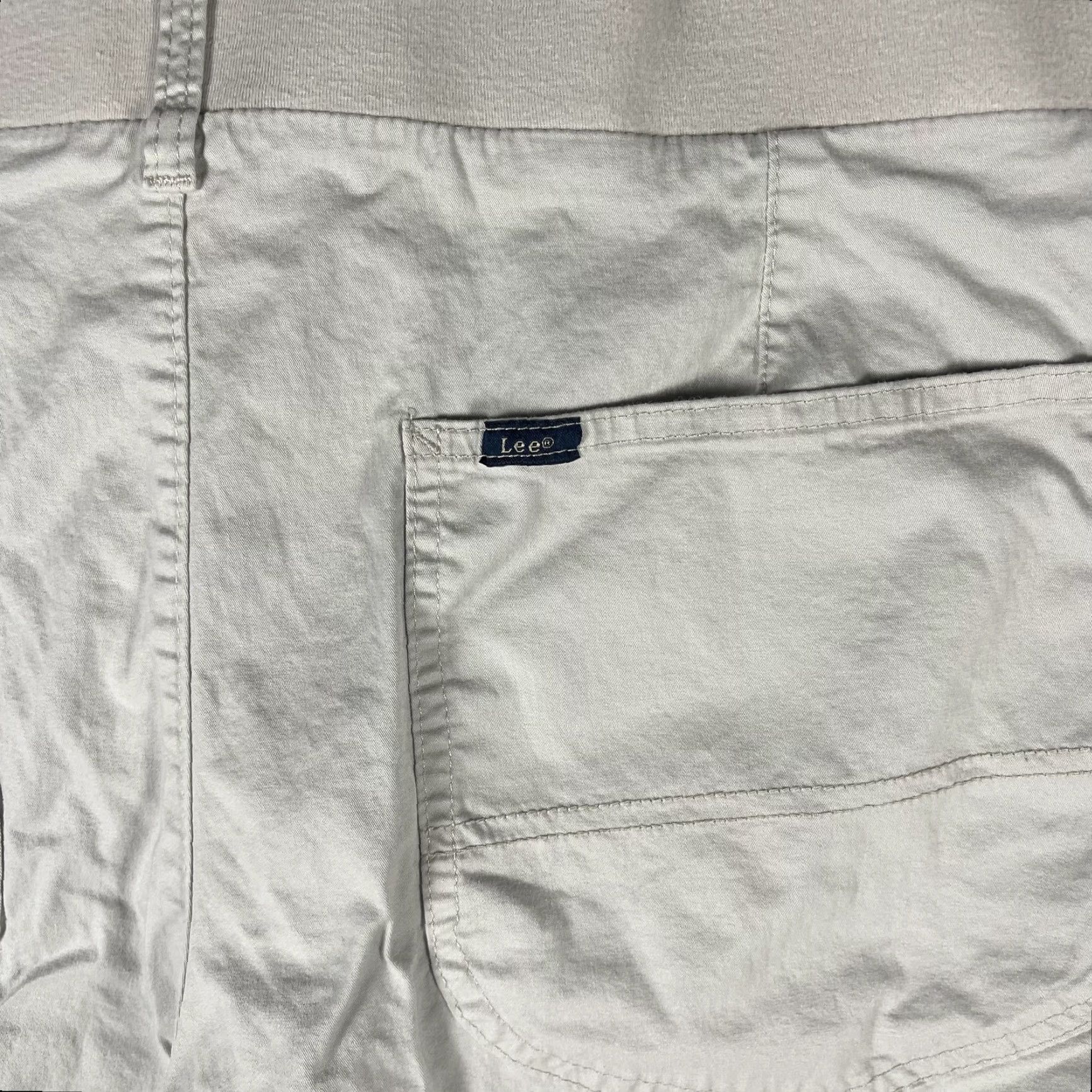 Lee Lee Shorts Womens 6 White Relaxed Fit Pockets Lightweight Cotton Casual Summer - 6 Size 28" / US 6 / IT 42 - 3 Thumbnail