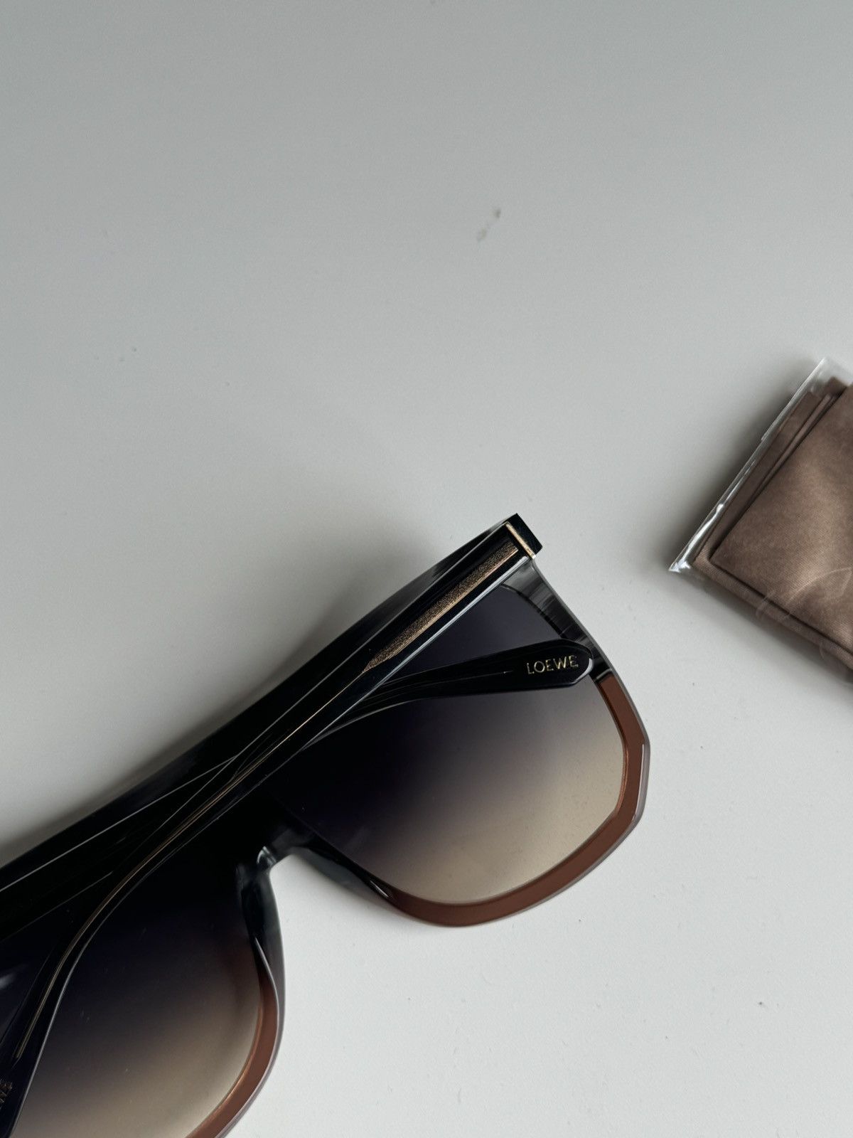 Loewe Loewe Sunglasses Size ONE SIZE - 4 Thumbnail