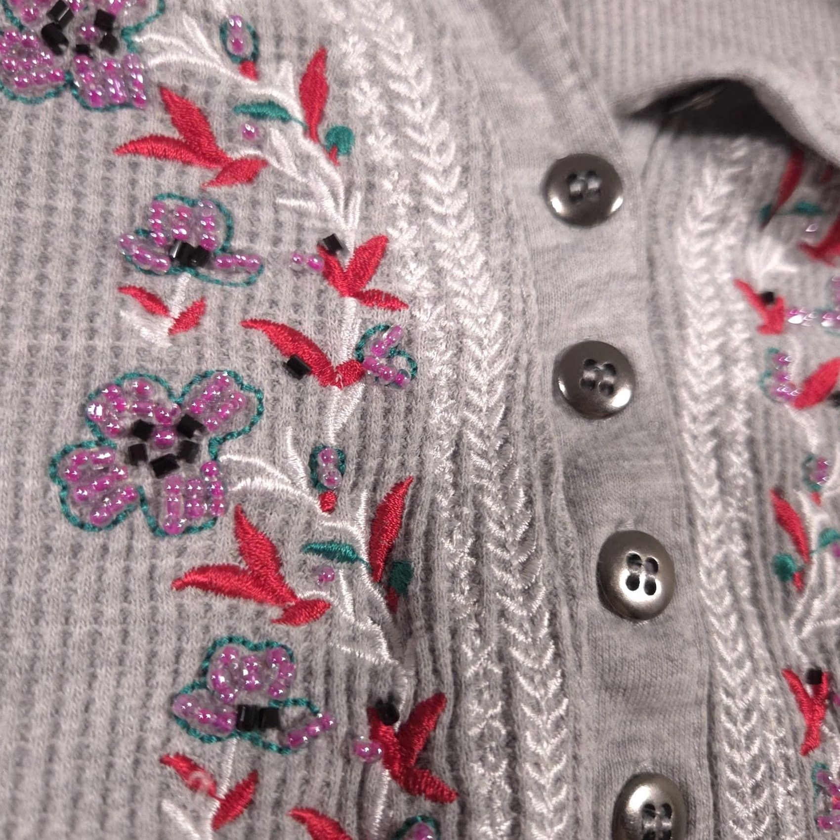 Vintage Woman Within Shirt Womens Large Gray Embroidered Henley Long Sleeve Thermal Top Size L / US 10 / IT 46 - 7 Thumbnail