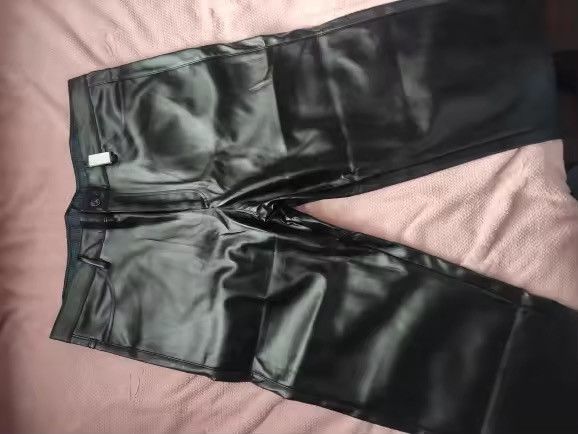 Other Black PU Leather Skinny Pants – Sleek, Stylish, and Bold Size US 35 - 9 Thumbnail