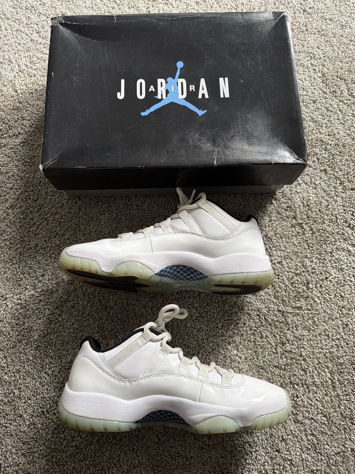Jordan Brand Retro 11 low legend blue Size US 9 / EU 42 - 2 Thumbnail