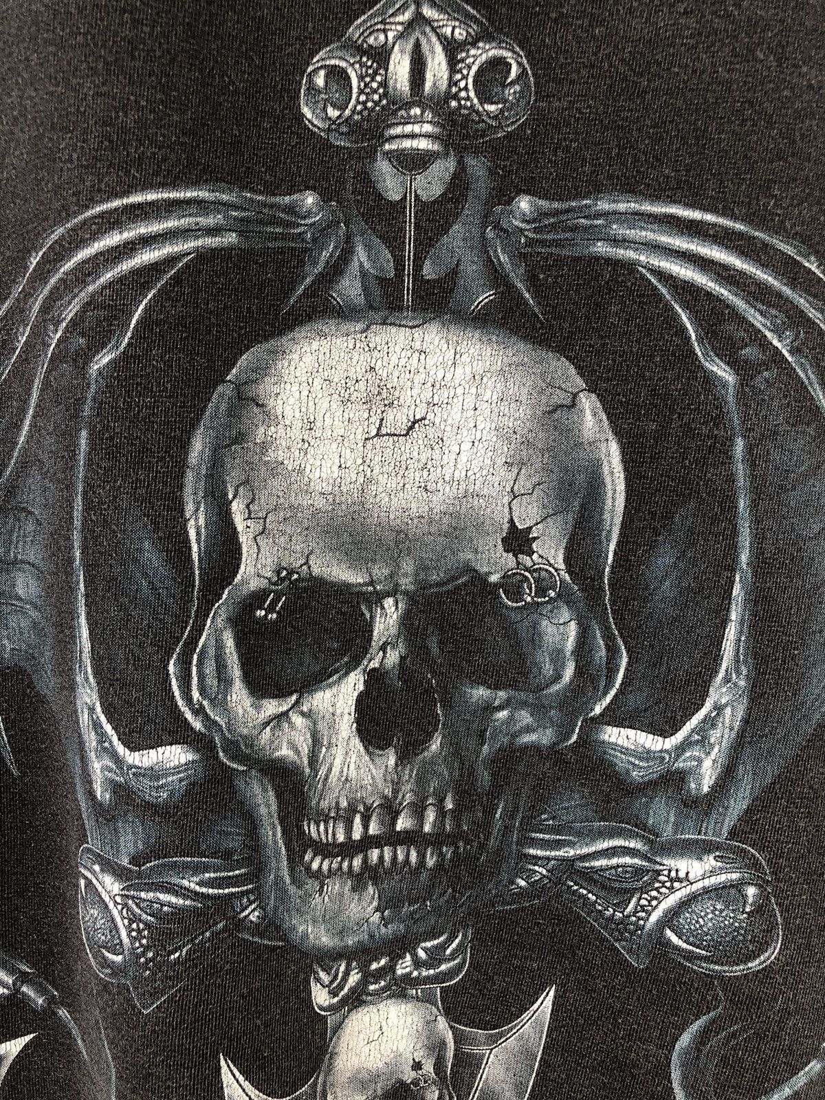 Japanese Brand 💥Vintage Y2K Beauty Sunfaded Wild Grim Reaper Tshirt Size US XL / EU 56 / 4 - 14 Thumbnail