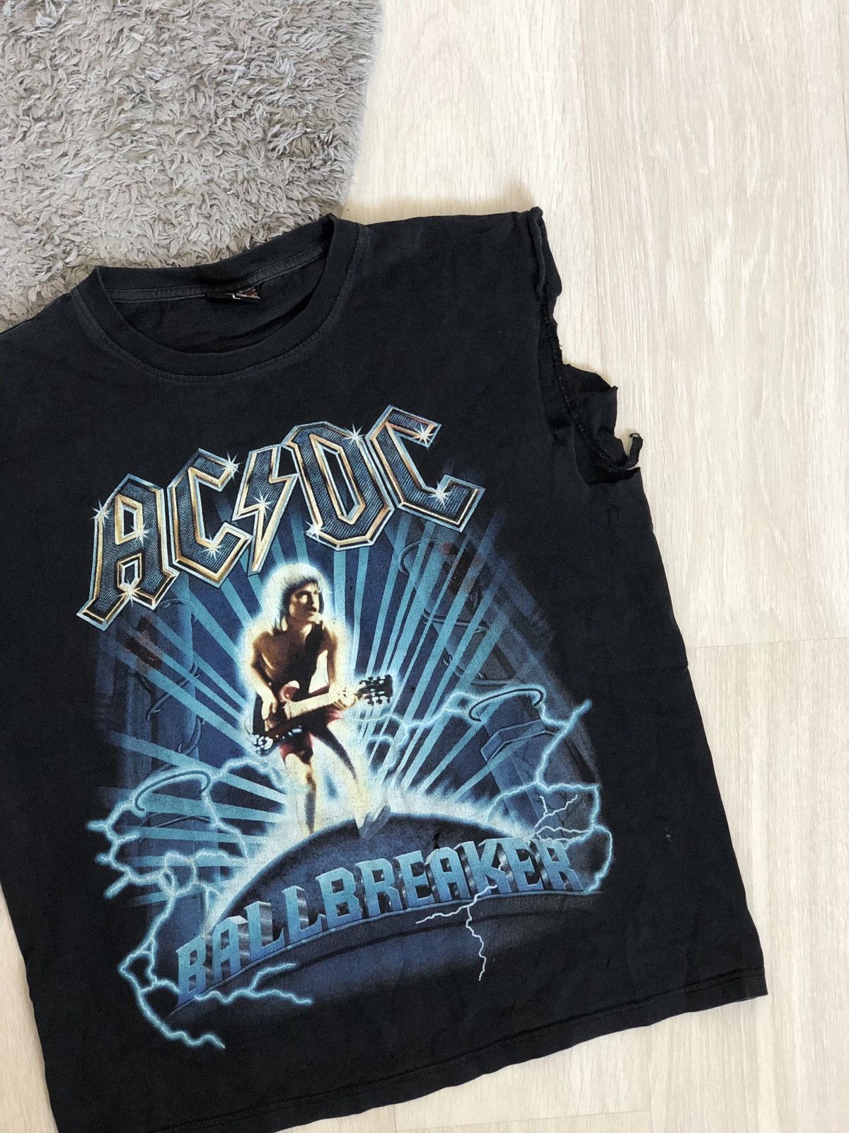 AC/DC × Band Tees × Vintage Vintage AC/DC Ballbreaker Distressed Tank Top T Shirt Size US M / EU 48-50 / 2 - 2 Thumbnail