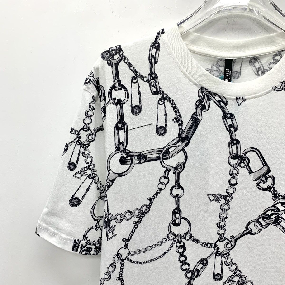 Versace Versace White Chain Print Cotton Crew Neck T-shirt K26WX Size US M / EU 48-50 / 2 - 3 Thumbnail