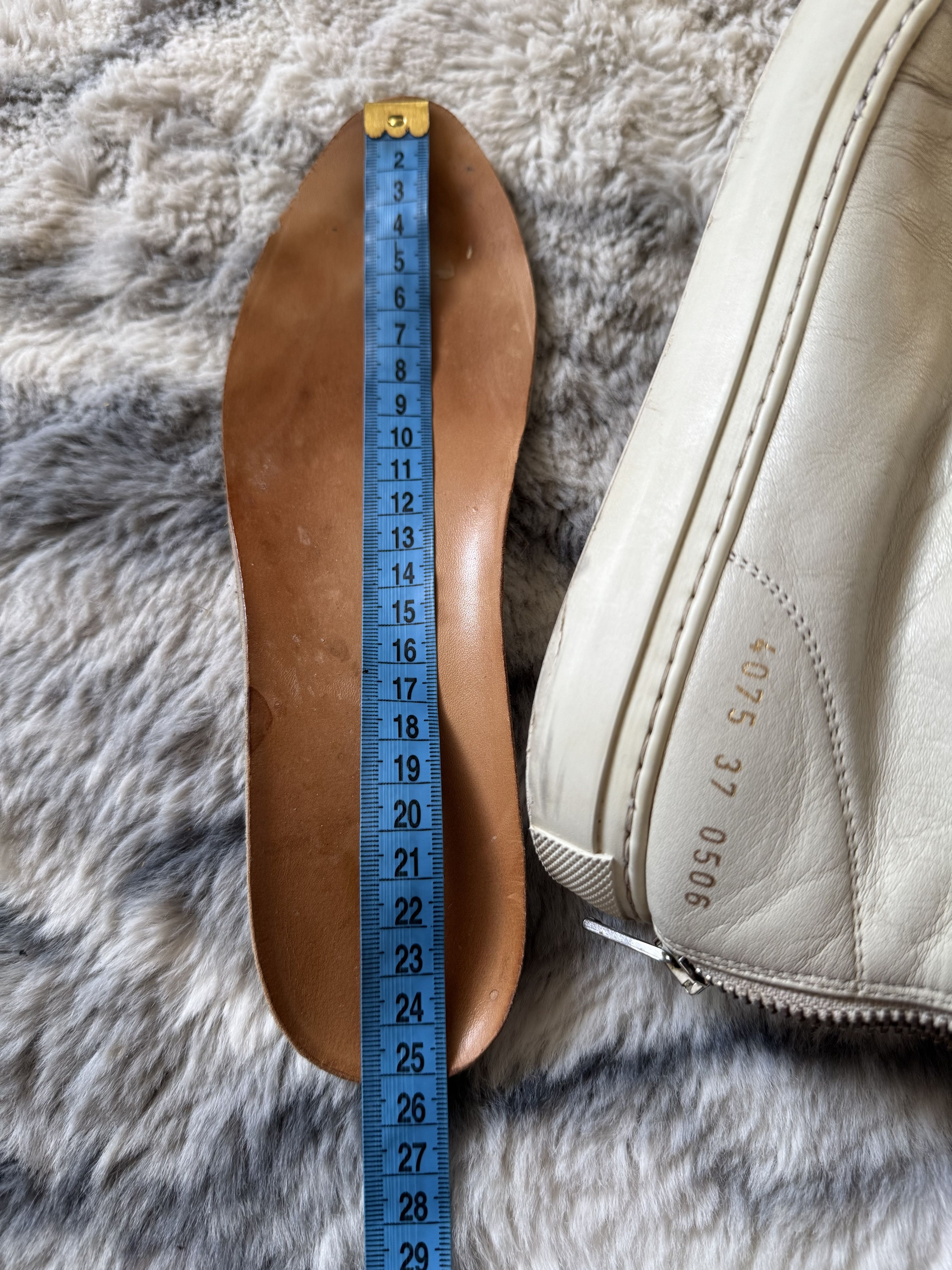 Common Projects Common Project High Top Zip Beige Sneakers Size US 6 / EU 39 - 11 Thumbnail