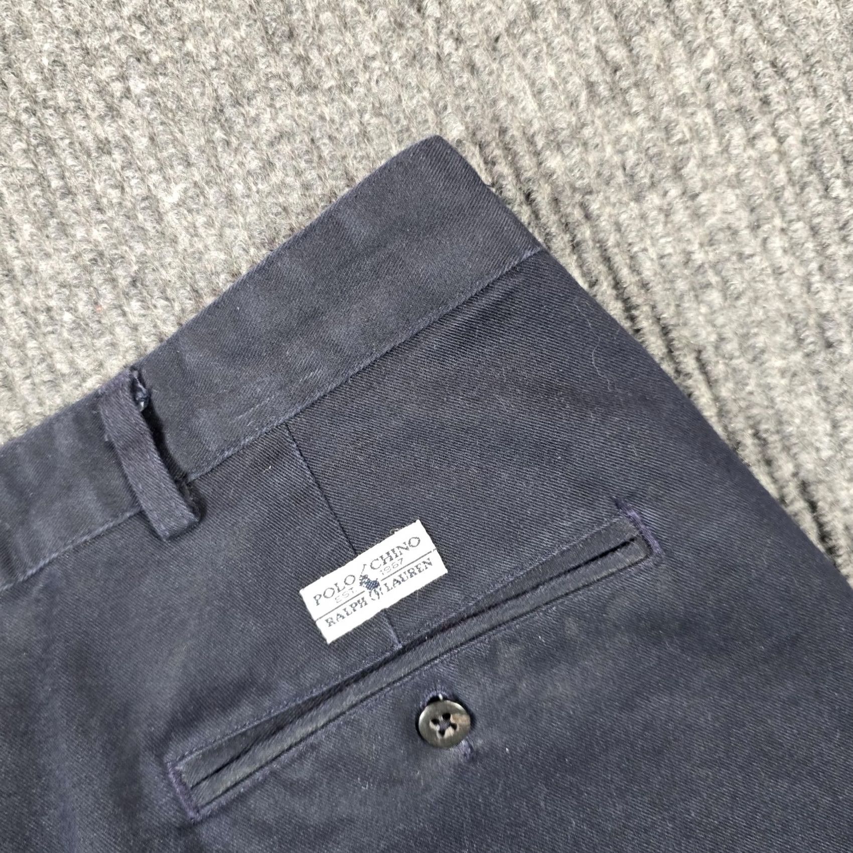 Polo Ralph Lauren Polo Ralph Lauren Pants Mens 37x24 Blue Pleated Classic Fit Chino Made USA Size US L / EU 52-54 / 3 - 2 Thumbnail