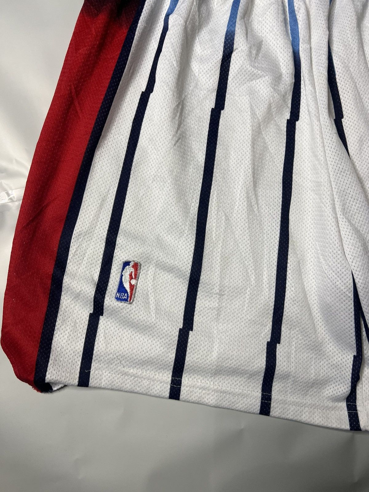 Champion Champion vintage nba shorts 90’s (XL) Size US 30 / EU 46 - 3 Thumbnail