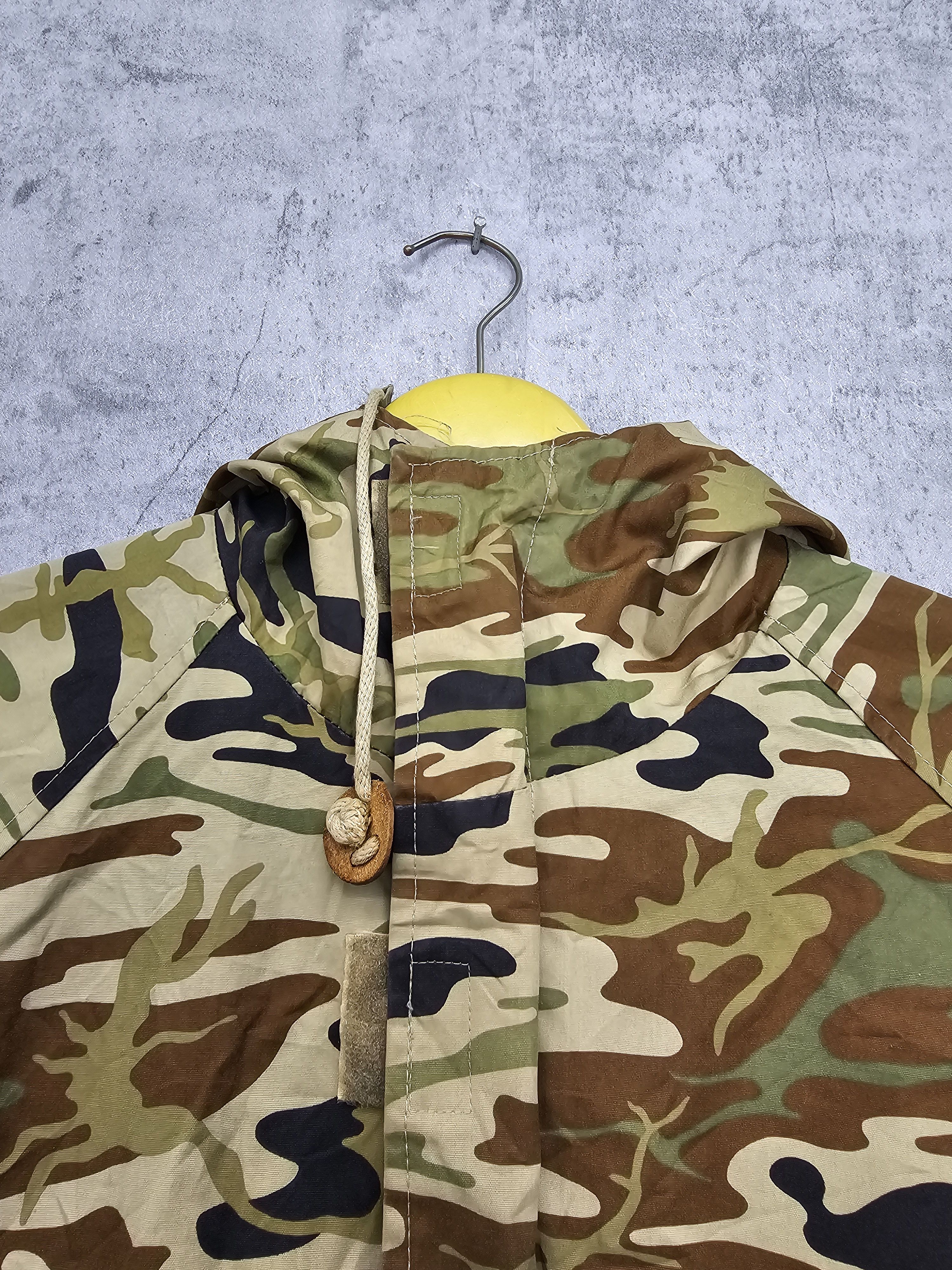 Asics Vtg TARAS BOULBA By Asics Camouflage Revesible Jacket J0086 Size US L / EU 52-54 / 3 - 9 Thumbnail