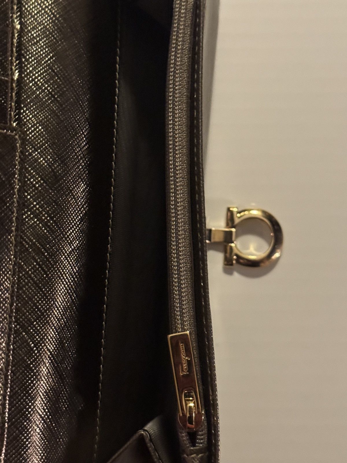 Salvatore Ferragamo Salvatore Ferragamo Women's Wallet Laminated Gold Size ONE SIZE - 4 Thumbnail
