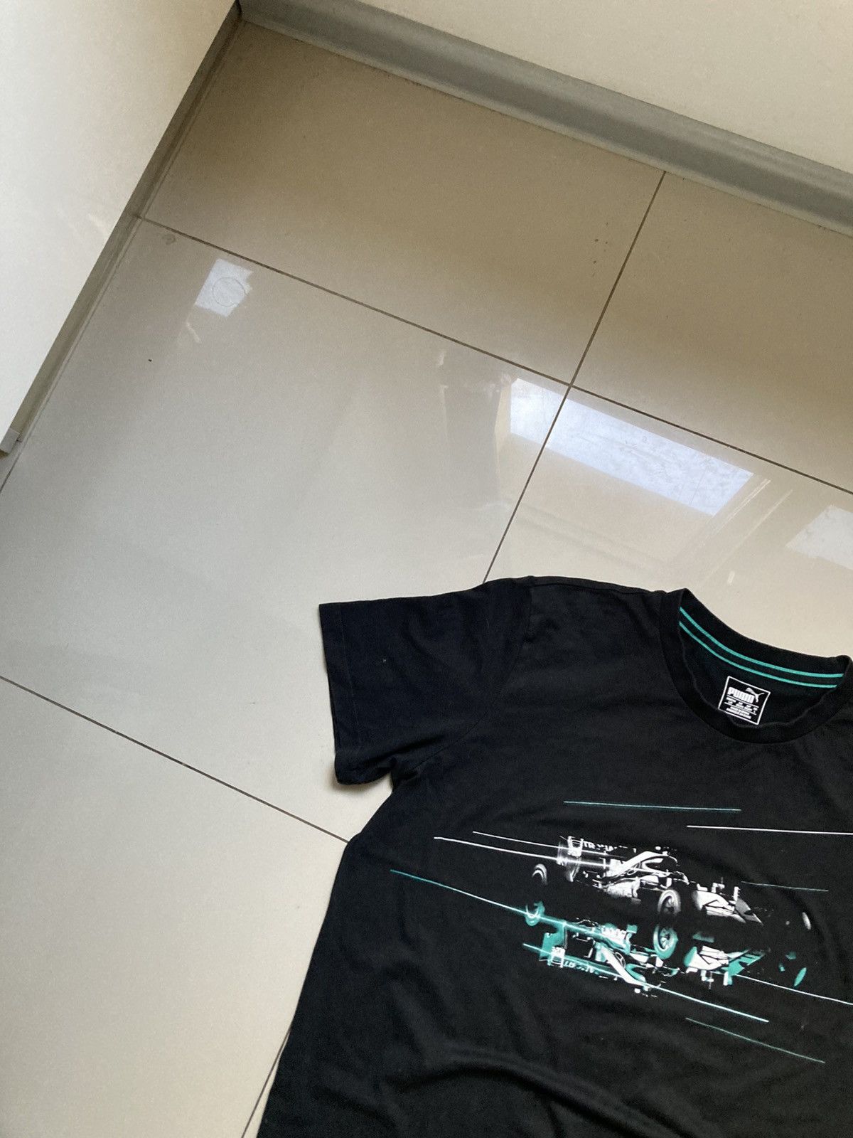 Mercedes-Benz × Puma Puma x mercedes amg petronas f1 racing team tee tshirt L y2k Size US L / EU 52-54 / 3 - 4 Thumbnail