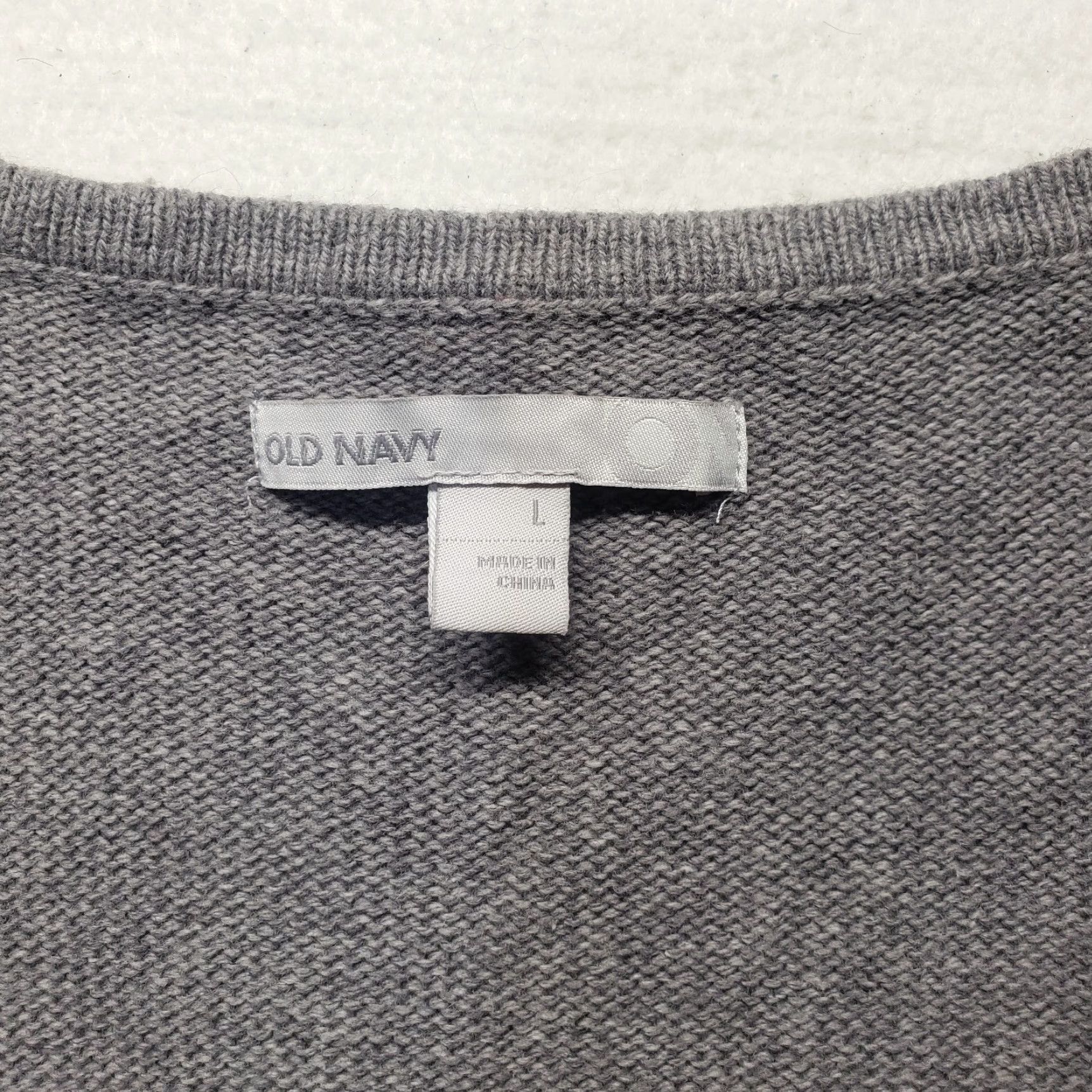 Old Navy Old Navy Sweater Shirt Womens L Gray Long Sleeve Knit Pullover Regular Size Large Fall Winter Spring Size L / US 10 / IT 46 - 3 Thumbnail