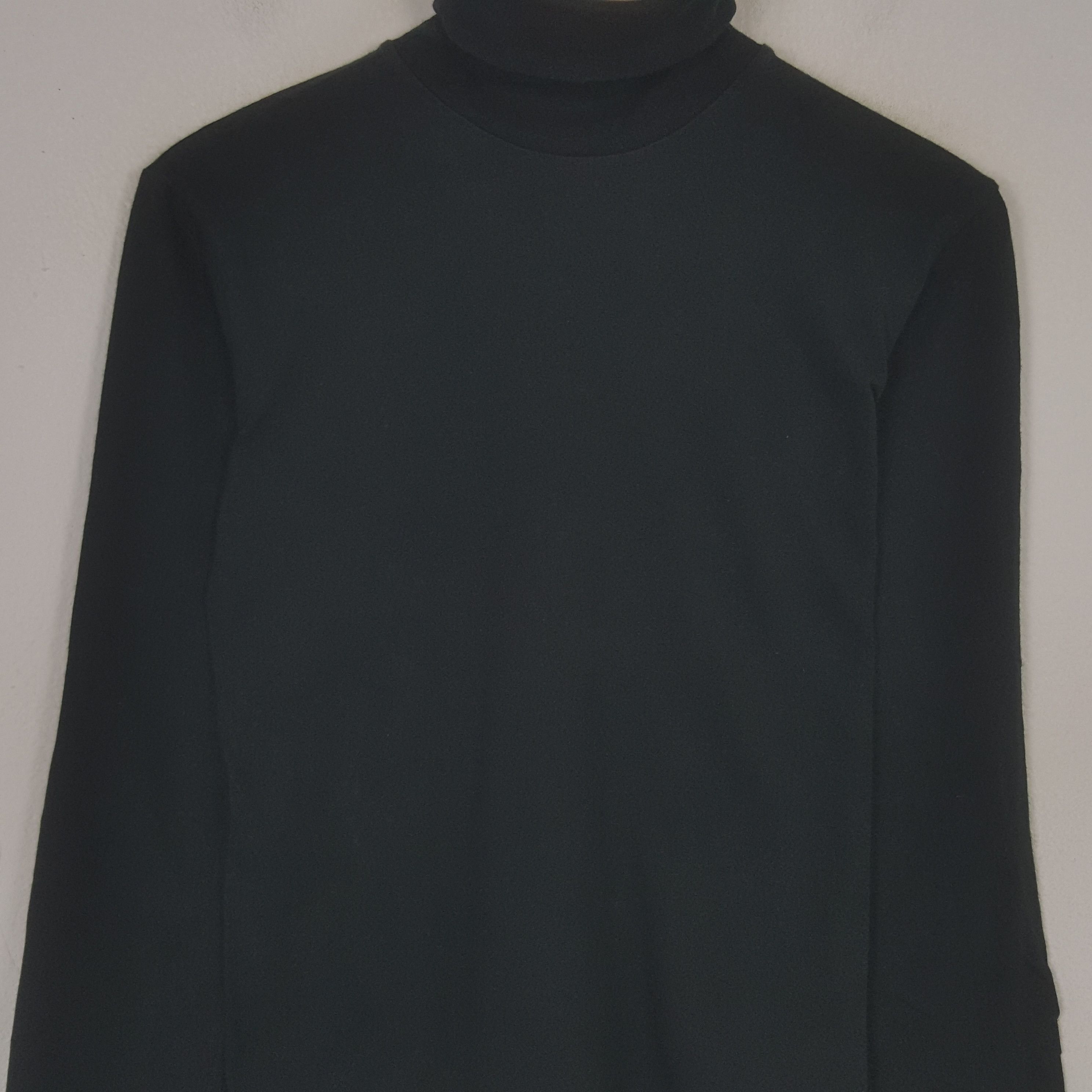 agnes b. Vintage Agnes b. Turtleneck Long Sleeve T-shirt RR19 Size US S / EU 44-46 / 1 - 2 Thumbnail