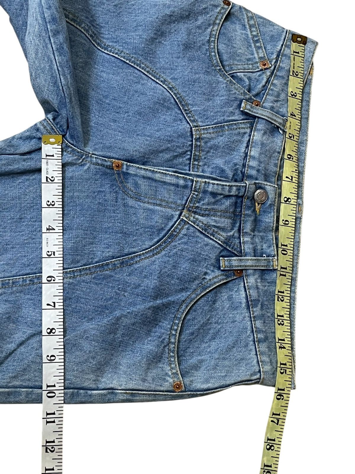 John Galliano JOHN GALLIANO MADE IN ITALY CURVE LEG JEANS Size US 31 - 12 Thumbnail