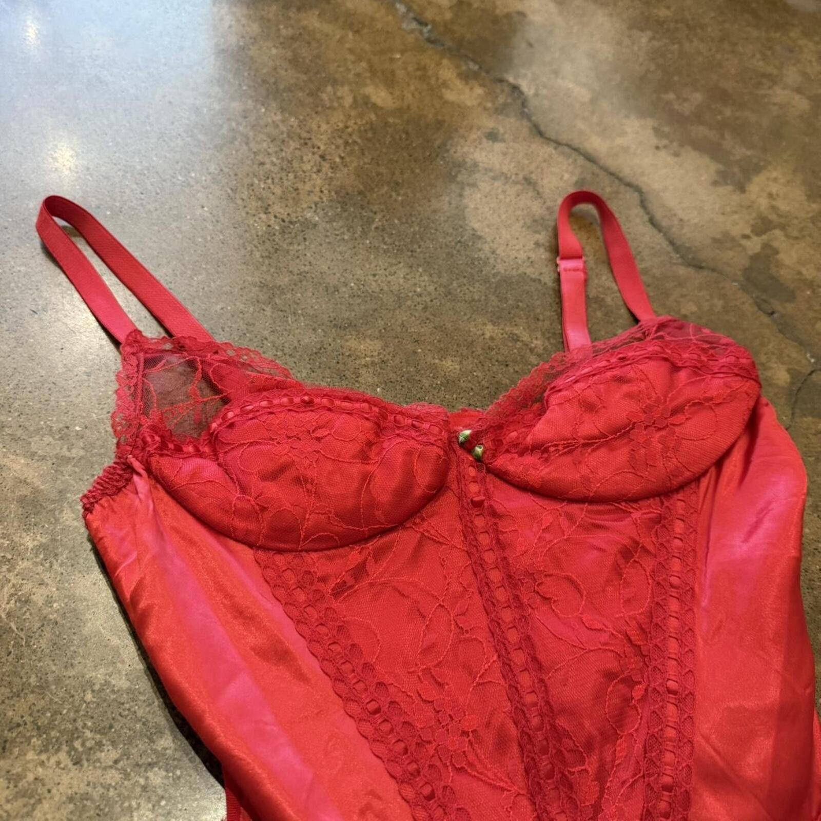 Other Red Lace Trim Garter Clip Frederick’s Corset Top Size ONE SIZE - 3 Thumbnail