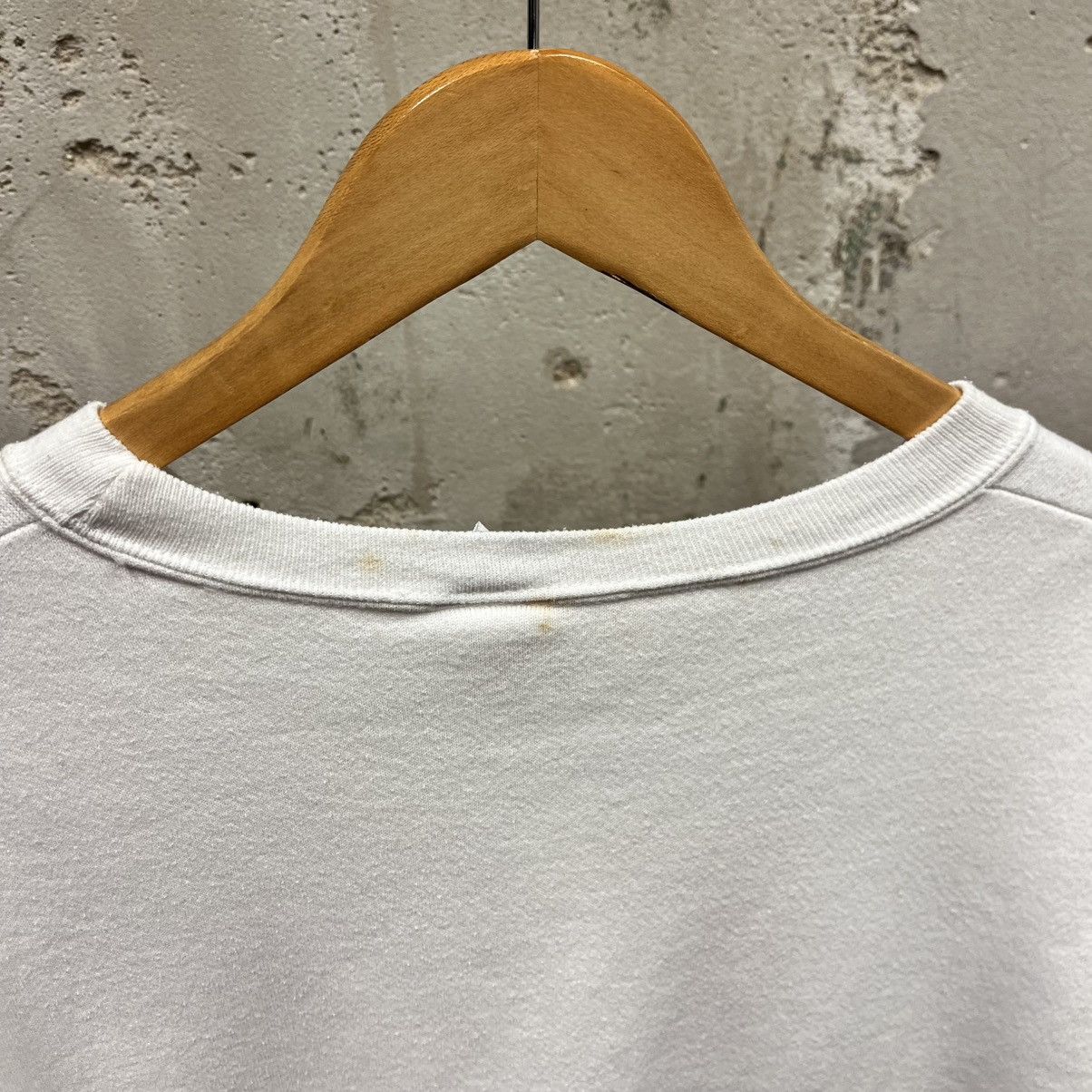 Nike Nike Vintage 80s Kick Some Butt Neon White Crewneck M Size US M / EU 48-50 / 2 - 6 Thumbnail