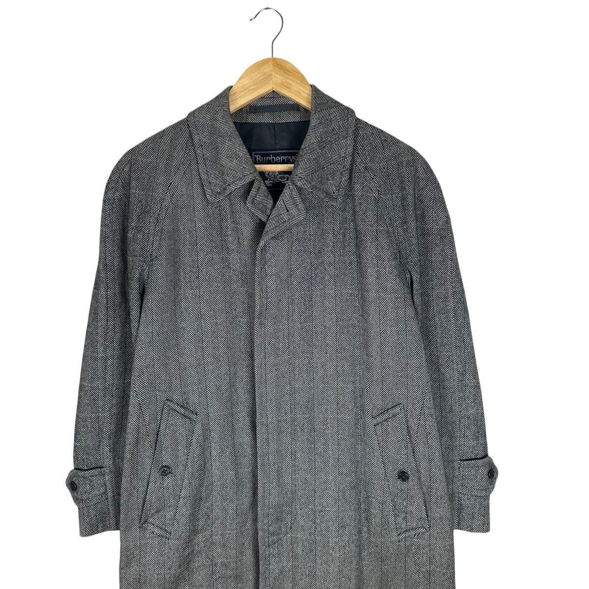 Burberry BURBERRYS HERRINGBONE TWEED LONG OVERCOAT JACKET Size US M / EU 48-50 / 2 - 2 Thumbnail