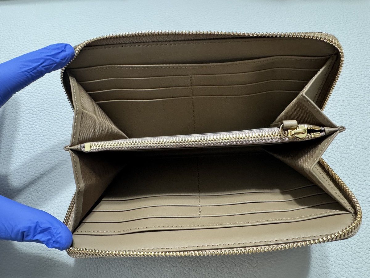 Burberry Burberry Large Check Zip Around Leather Wallet Grey Mink Size ONE SIZE - 5 Thumbnail