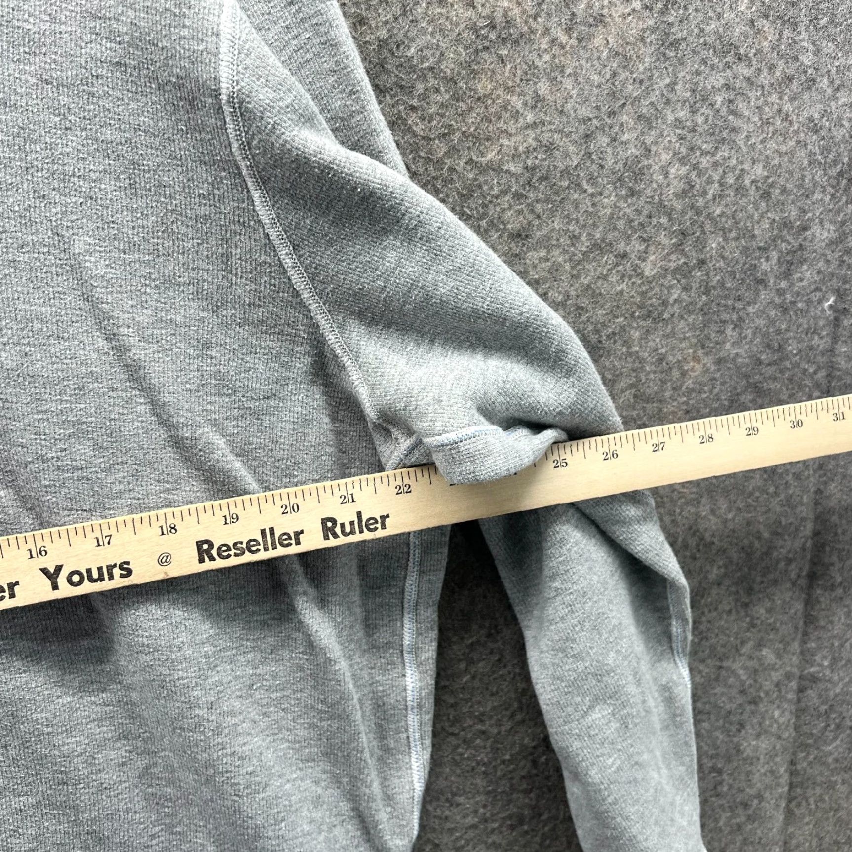 Tommy Bahama VINTAGE Tommy Bahama Sweater Mens Medium Gray Reversible Fleece Cotton Pullover Knit Shirt Pullover Mens M Gray Logo Vintage - Size US M / EU 48-50 / 2 - 6 Thumbnail