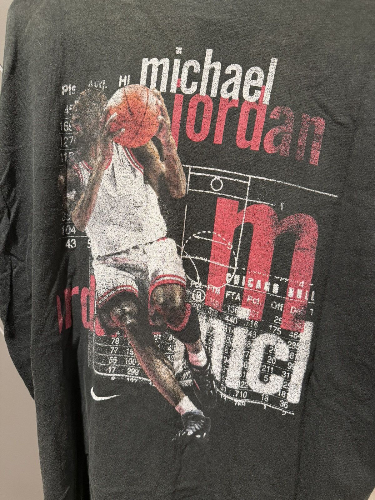 Nike Vintage 1990’s Air Jordan Tee Size US L / EU 52-54 / 3 - 2 Thumbnail