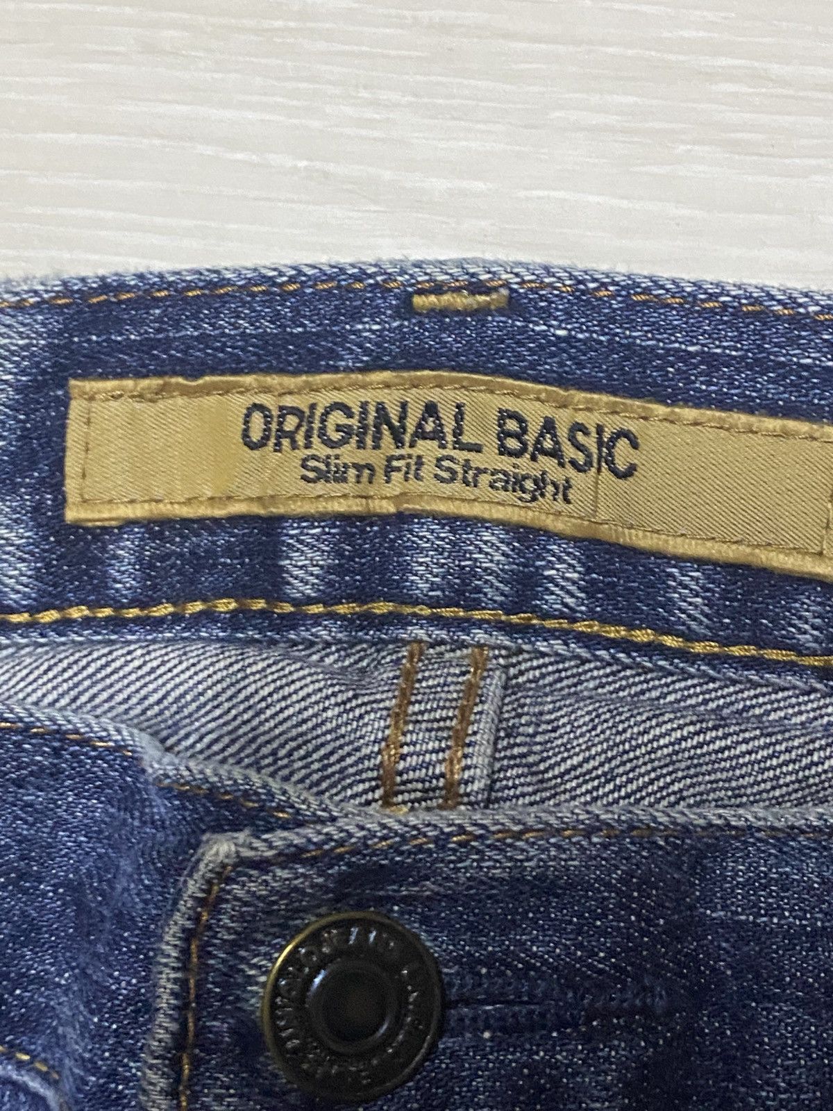 Japanese Brand Vintage Uniqlo S001 Blue Wash Straigt Slim Jeans Size US 32 / EU 48 - 8 Thumbnail