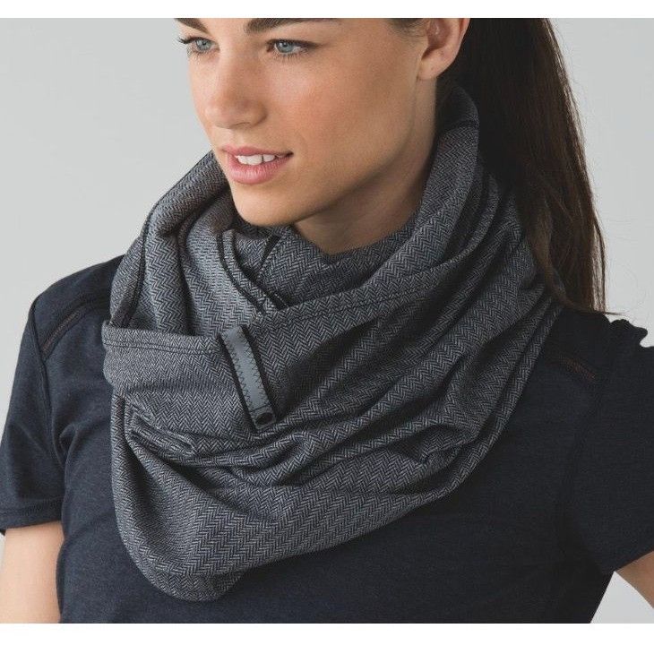 Lululemon Lululemon Vinyasa Convertible Scarf Rulu OS Gray Herringbone Size ONE SIZE - 2 Thumbnail