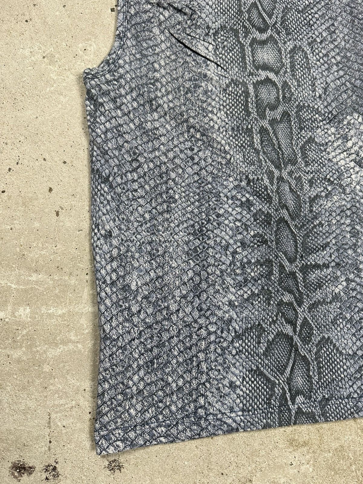 Roberto Cavalli Vintage 2000s Roberto Cavalli Snake Skin Print Tank Top Size XL / US 12-14 / IT 48-50 - 9 Thumbnail