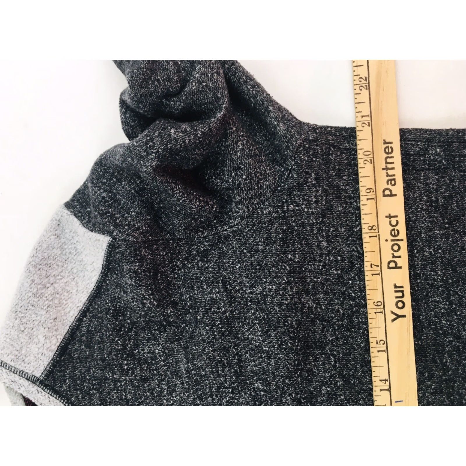 Tommy Bahama Tommy Bahama Sweater Men Large Grey Long Sleeve Pullover Round Neck Size US L / EU 52-54 / 3 - 7 Thumbnail