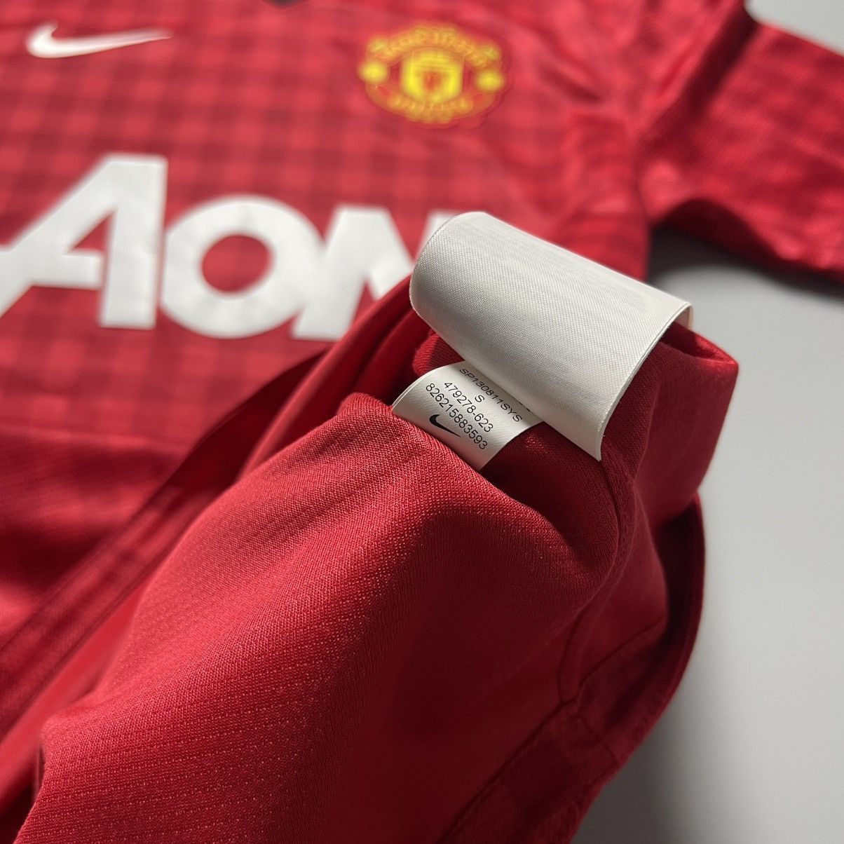 Vintage MAN UNITED NIKE 2012/2013 FOOTBALL HOME JERSEY #7 VALENCIA Size US S / EU 44-46 / 1 - 11 Thumbnail