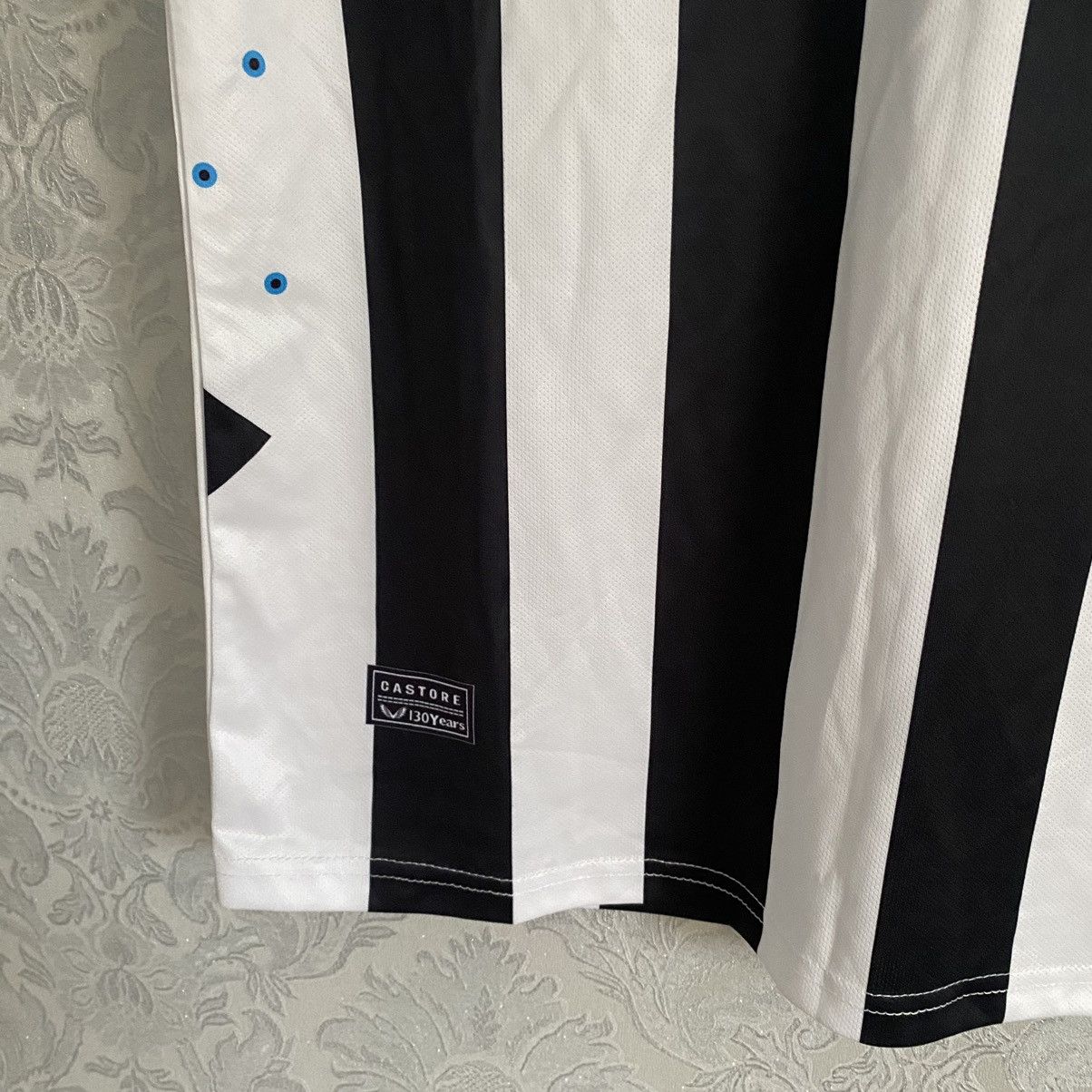 Band Tees Newcastle United Home Jersey 22/23 Size US M / EU 48-50 / 2 - 3 Thumbnail