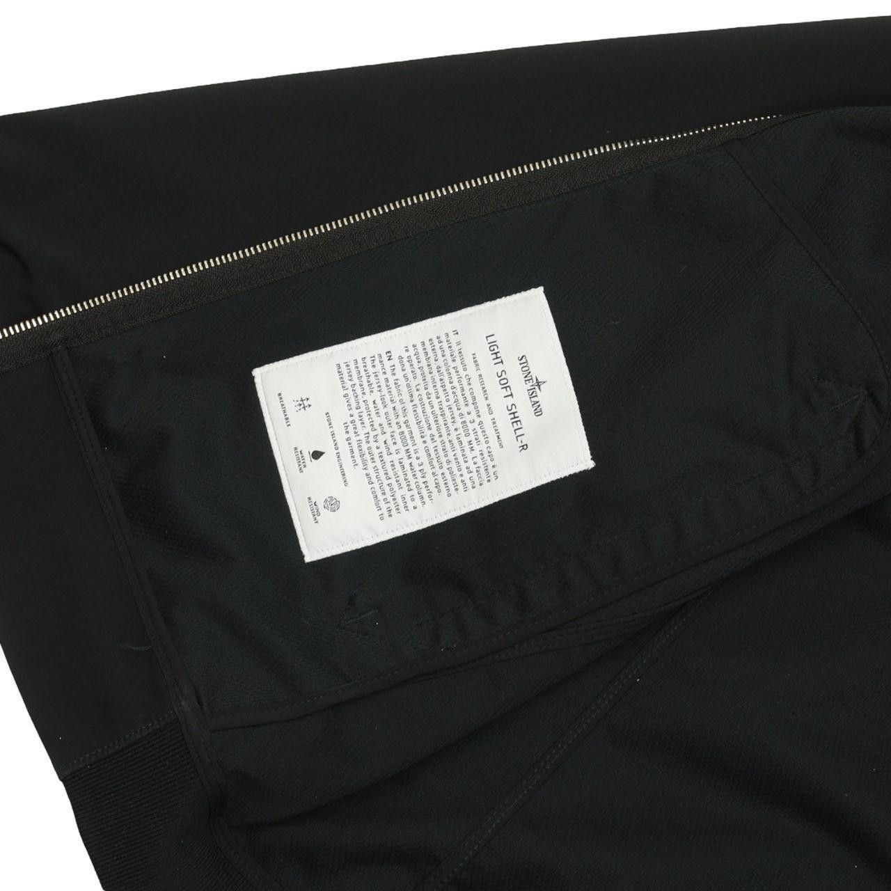Stone Island S/S 20 Light Soft Shell-R Jacket in Black, Men's — image 6 of 6