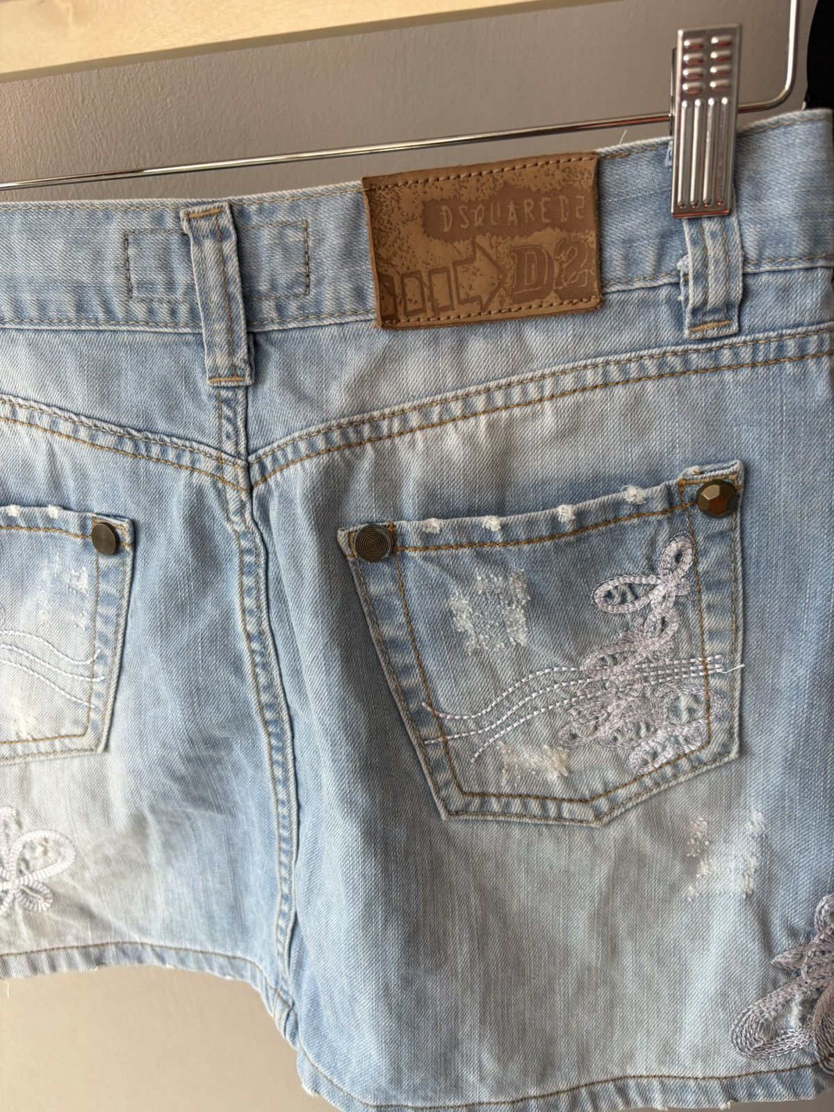 Dsquared2 Dsquared2 skirt Size 26" / US 2 / IT 38 - 14 Thumbnail