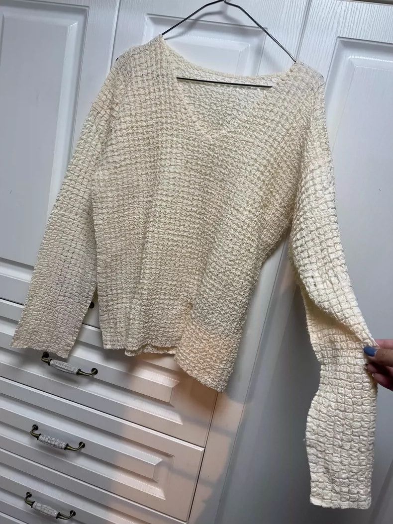 Issey Miyake Issey Miyake Cream white top Size M / US 6-8 / IT 42-44 - 1 Thumbnail