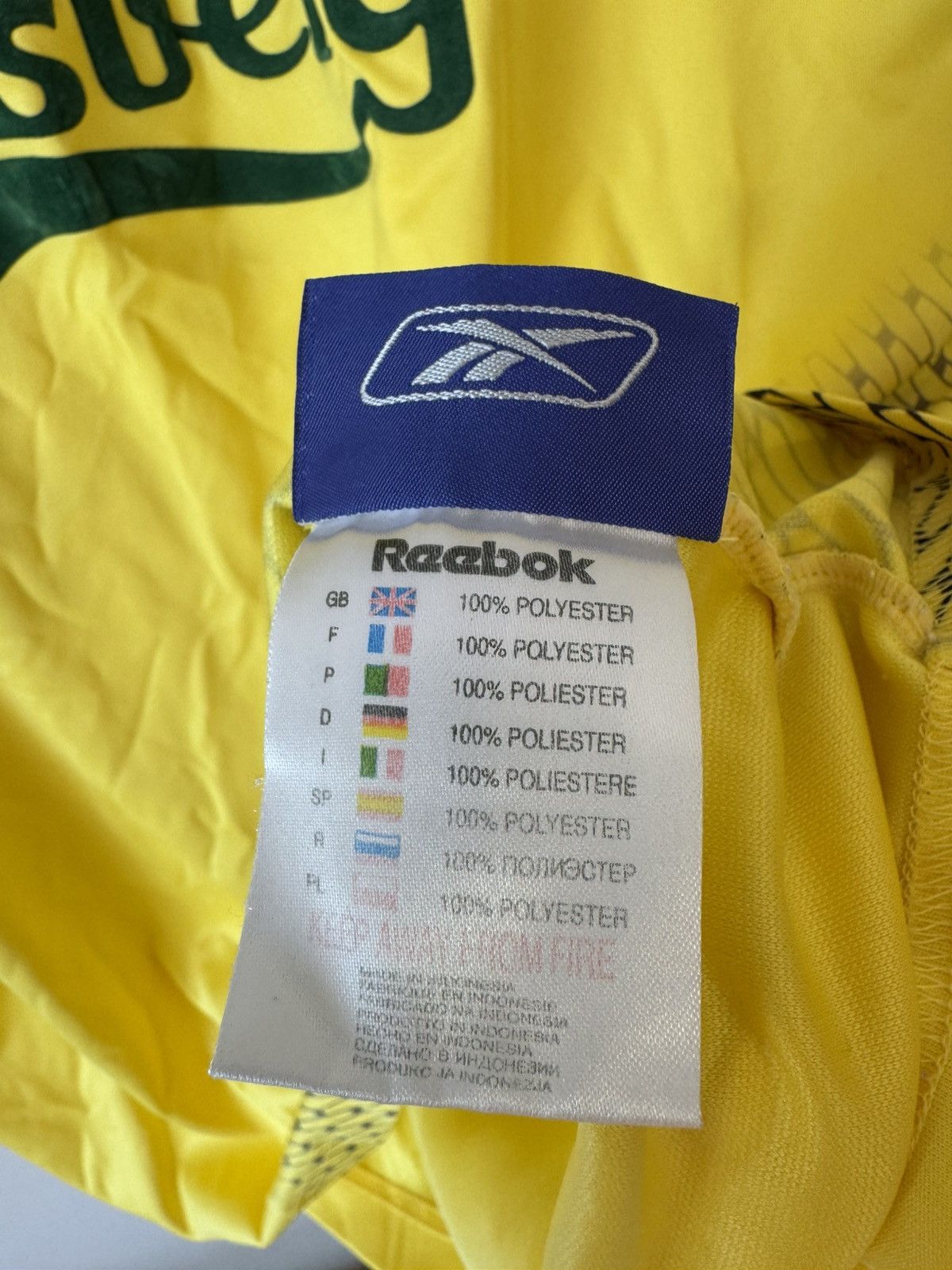 Reebok Vintage Liverpool 2004-2005 Away Soccer Jersey Football Kit Size US L / EU 52-54 / 3 - 15 Thumbnail