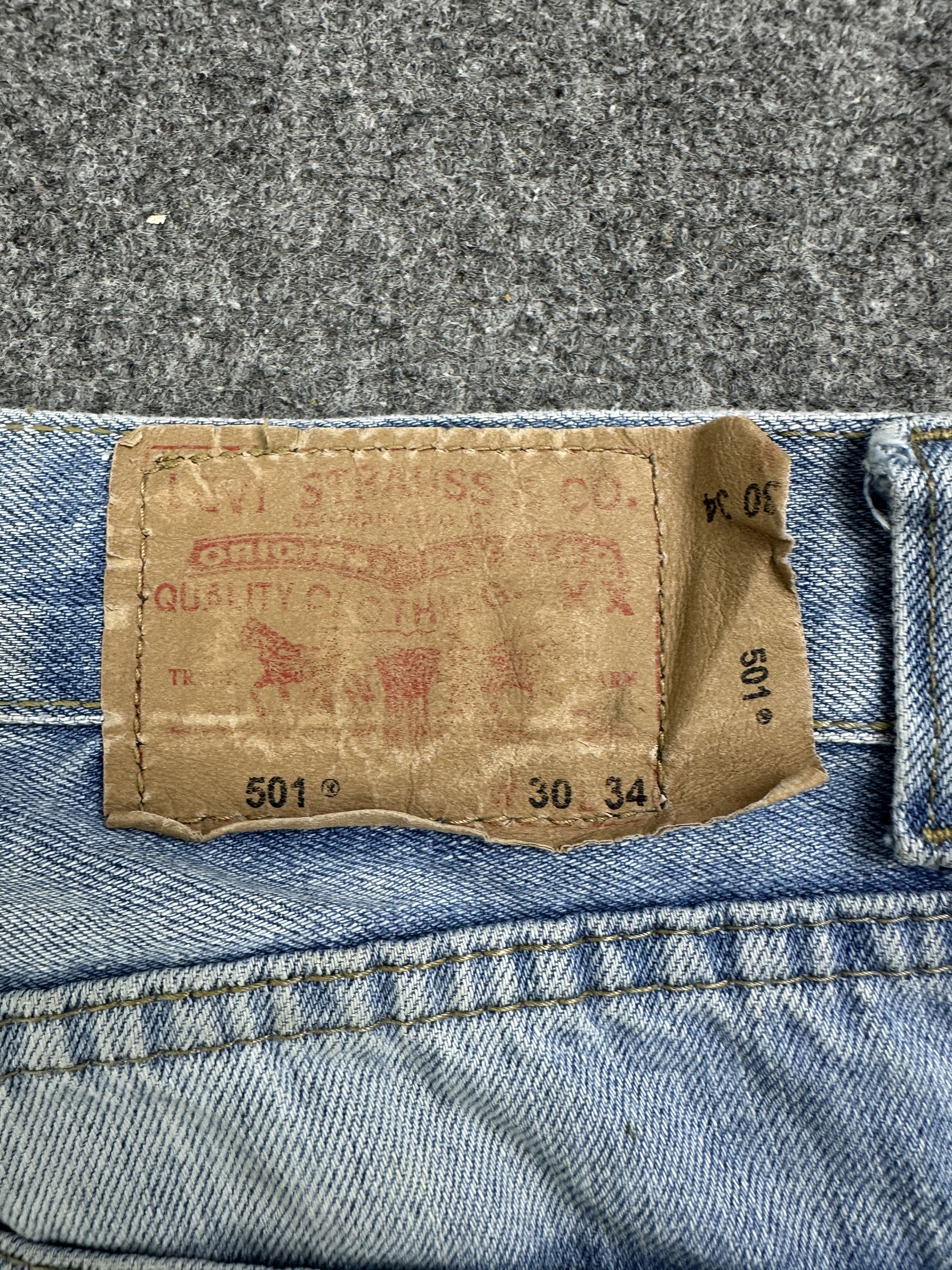 Levi's Vintage Levis 501 Faded Blue Jeans 33x33 S0047 Size US 33 - 5 Thumbnail