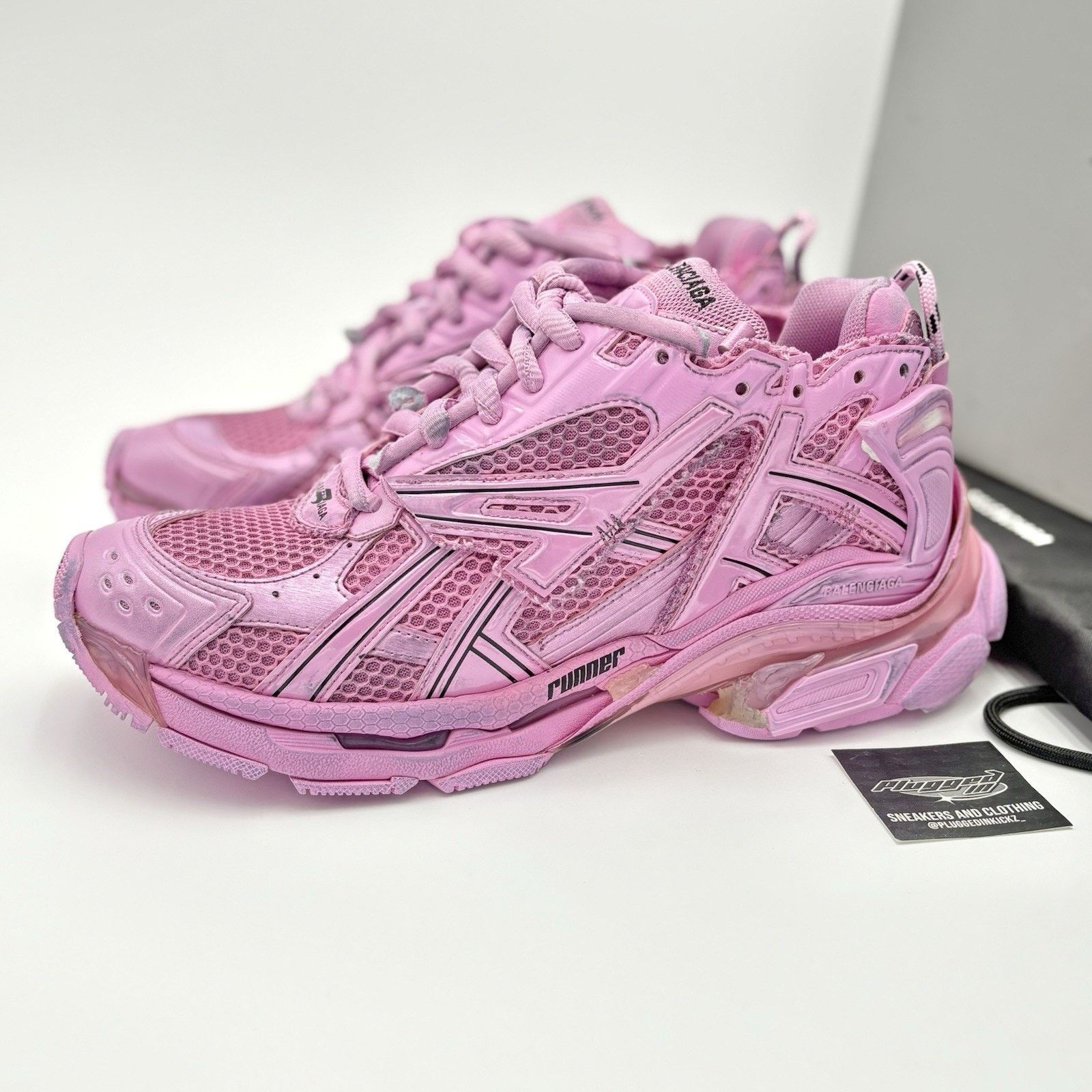 Balenciaga Size 40 EU - Balenciaga Runner ' Pink ' | BRAND NEW! Size US 10 / IT 40 - 1 Thumbnail