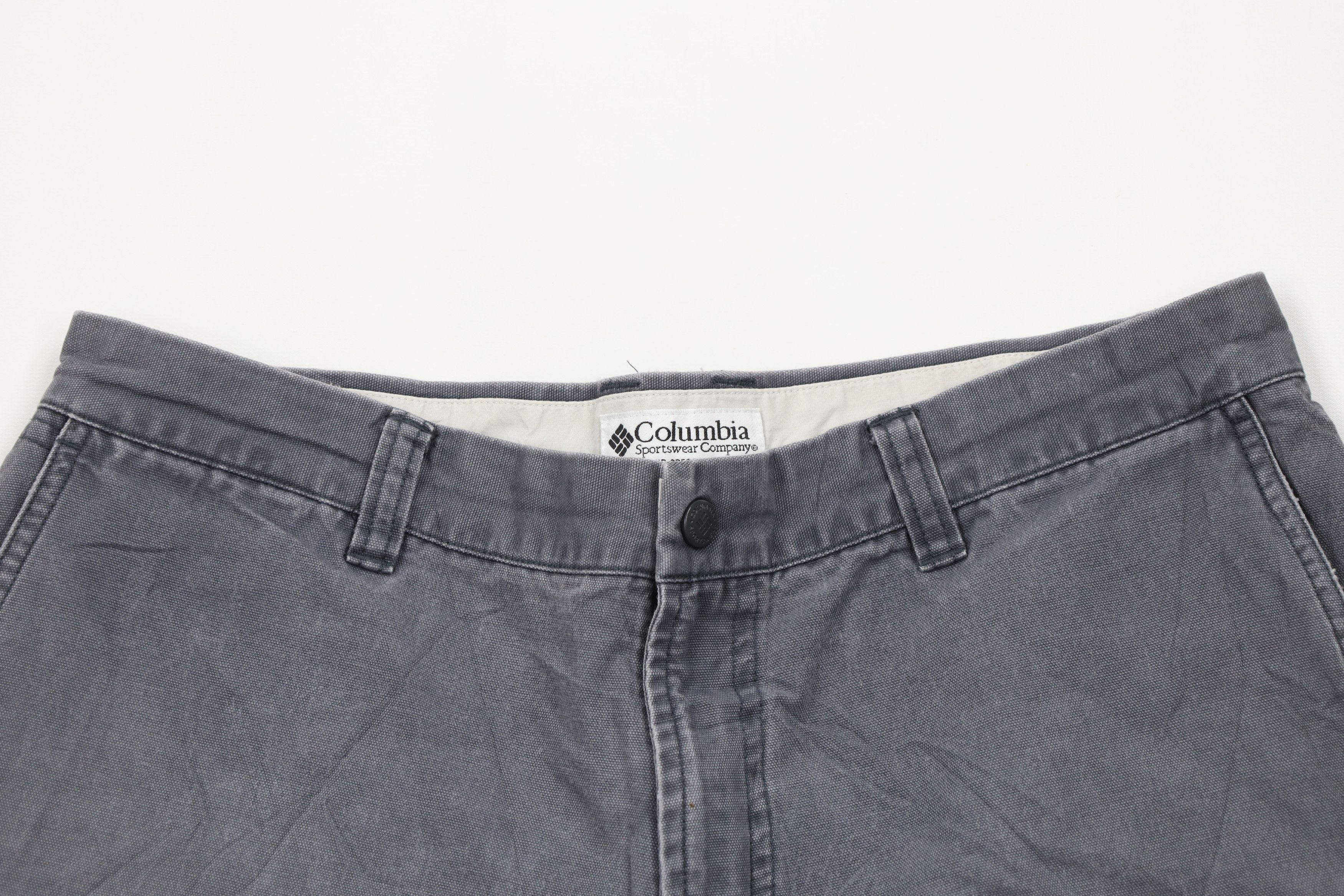 Columbia × Vintage Vintage 90s Columbia Spell Out Above Knee Canvas Shorts Gray Size US 32 / EU 48 - 2 Thumbnail