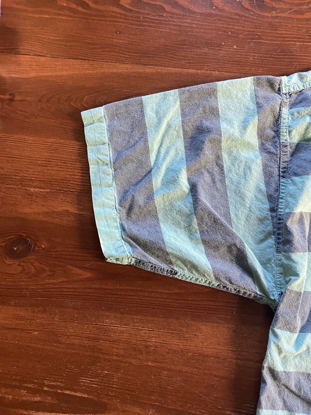 Vintage Vintage 90s Generalities Faded Striped Denim Like Pocket Tee Size US L / EU 52-54 / 3 - 5 Thumbnail