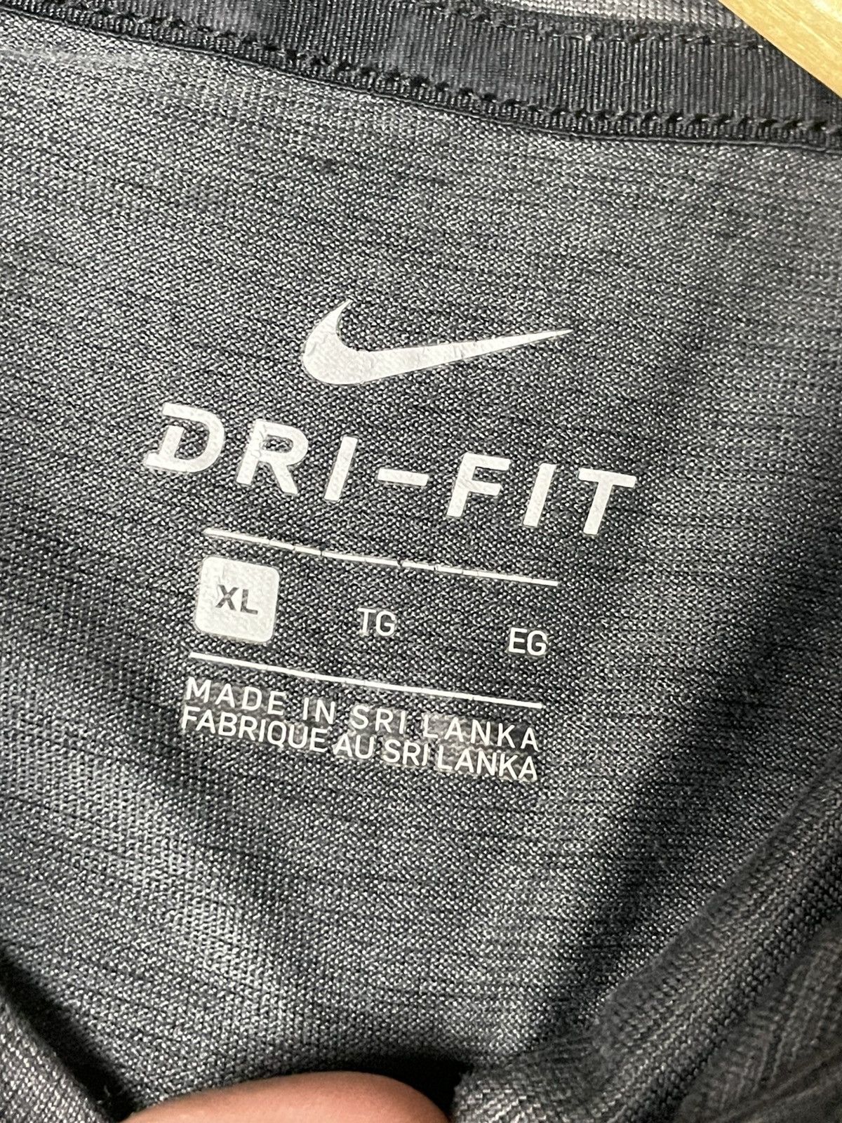 Nike × Vintage Vintage NIKE Men’s DRI-FIT Hoodies (78) Size US XL / EU 56 / 4 - 7 Thumbnail