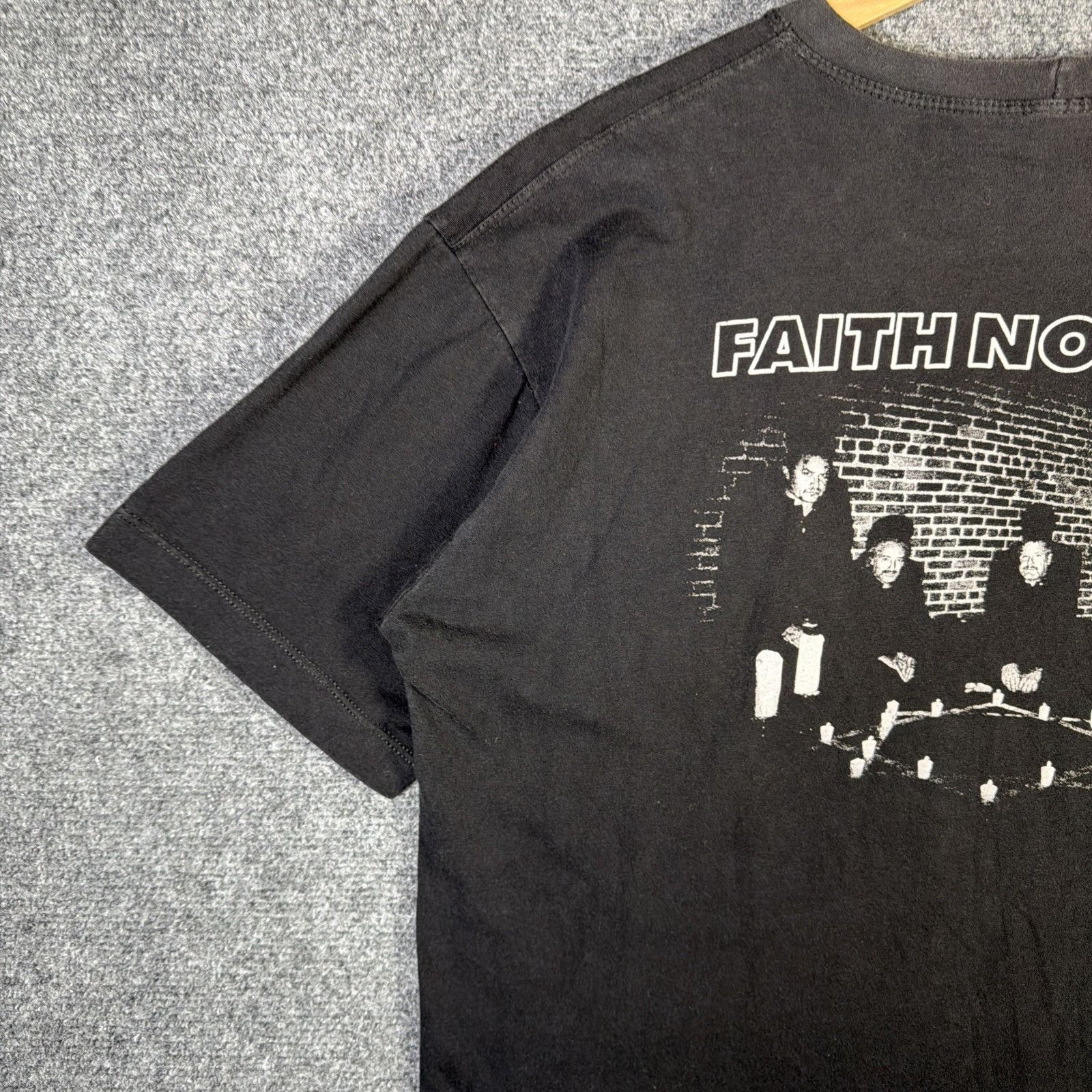 Band Tees Vintage Faith No More Shirt Mens Medium Black 90s Band Tee Size US M / EU 48-50 / 2 - 4 Thumbnail