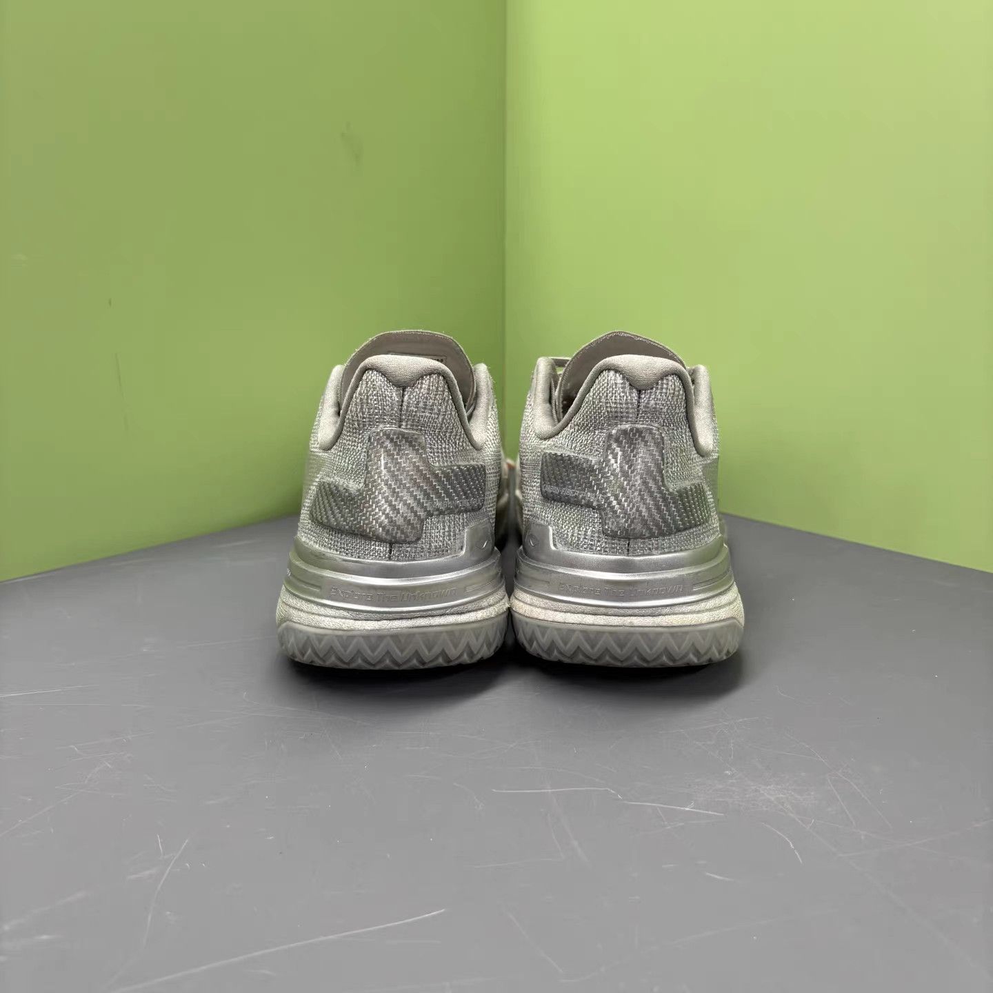 Li-Ning Li-Ning Gamma Silver Toad K15 Size US 10 / EU 43 - 6 Thumbnail