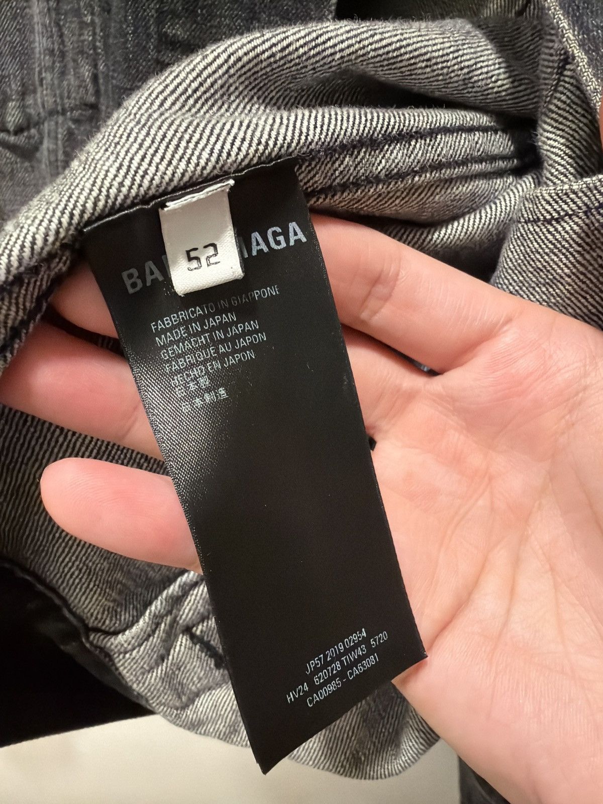 Balenciaga Balenciaga size 52 Smoke Grey Black Tie-Dye Denim Jacket Size US L / EU 52-54 / 3 - 3 Thumbnail