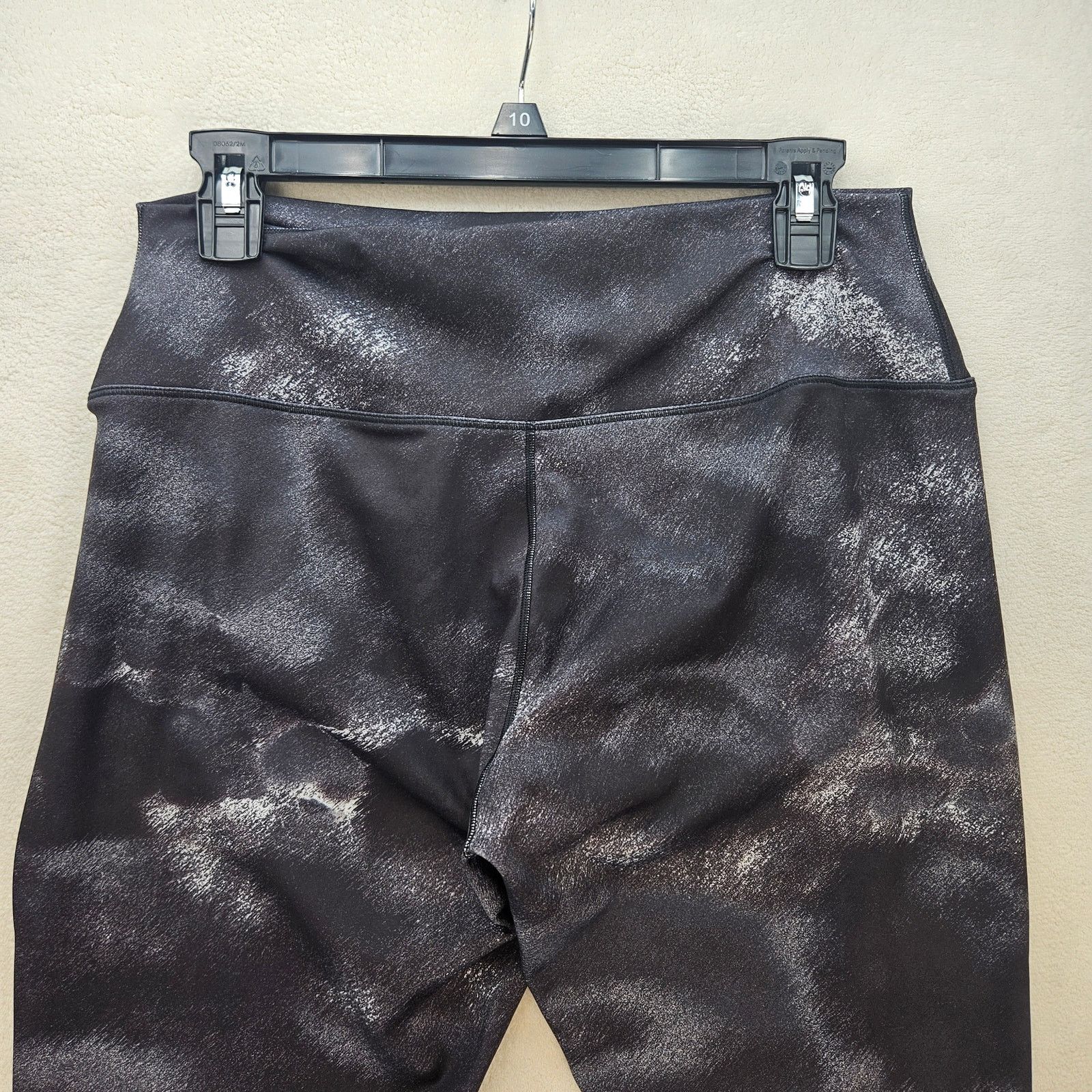 Nike NIKE ONE WOMEN'S XL SPORTS LEGGING GRAY CAMO Size 34" / US 12 / IT 48 - 5 Thumbnail