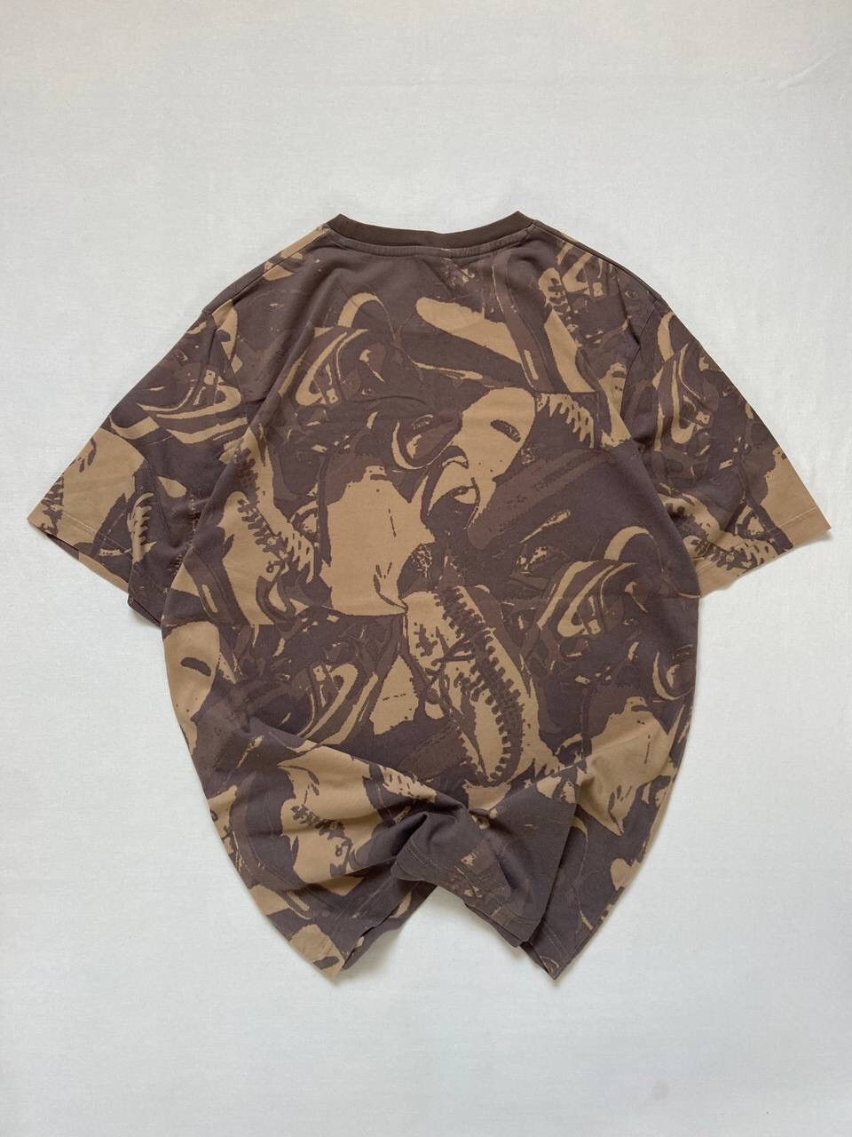 Nike Vintage Nike Skateboards T-Shirt Size US L / EU 52-54 / 3 - 9 Thumbnail