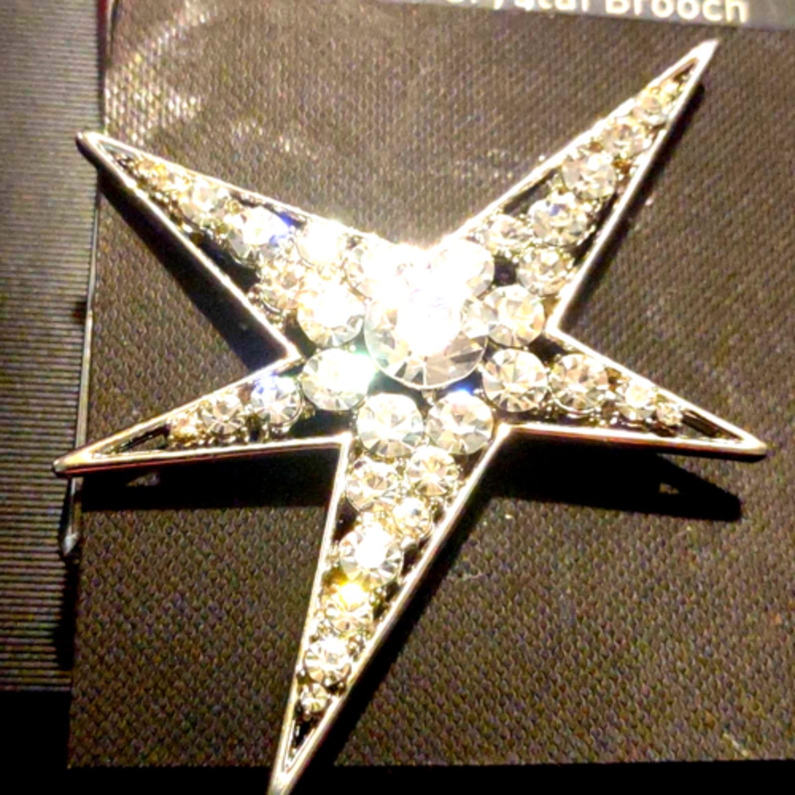 Vintage NIB Ariana and Bardo beautiful European Crystal brooch Size ONE SIZE - 2 Thumbnail